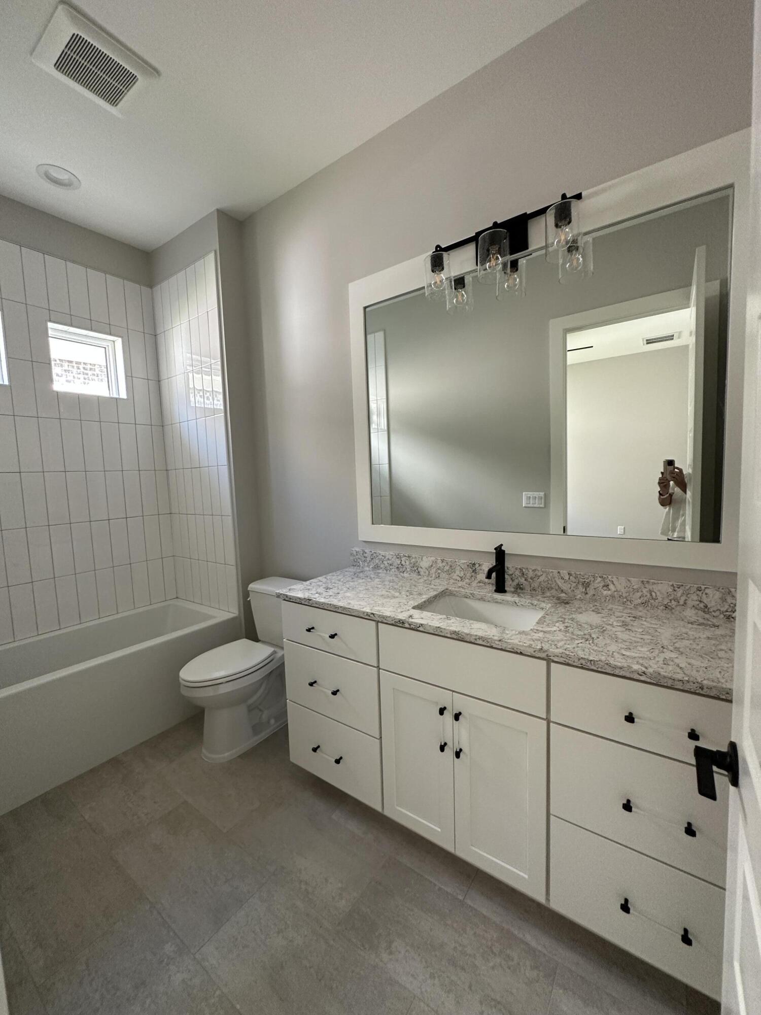 DEER MOSS CREEK - Residential