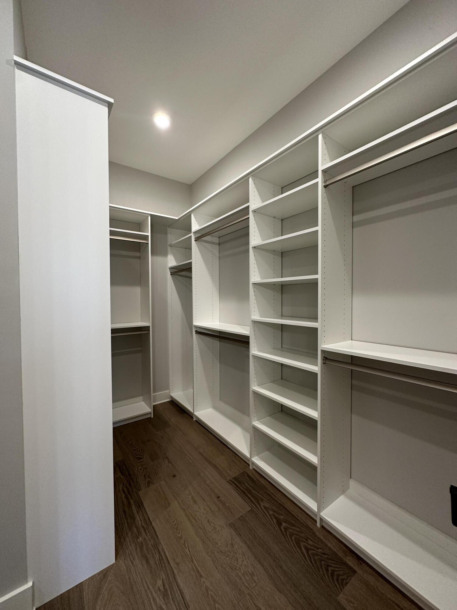 DEER MOSS CREEK - Residential