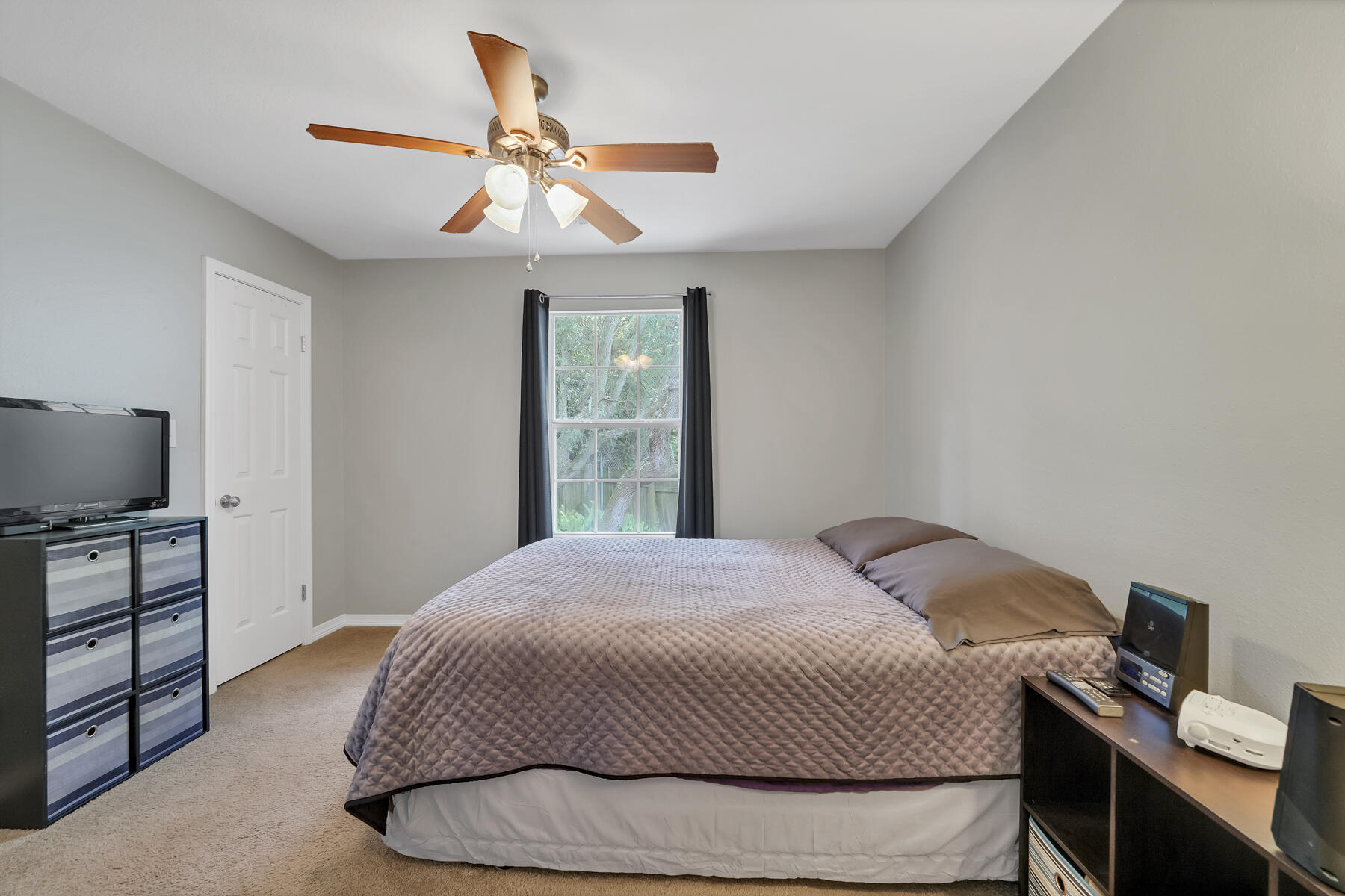 COVENTRY CORNERS - Residential