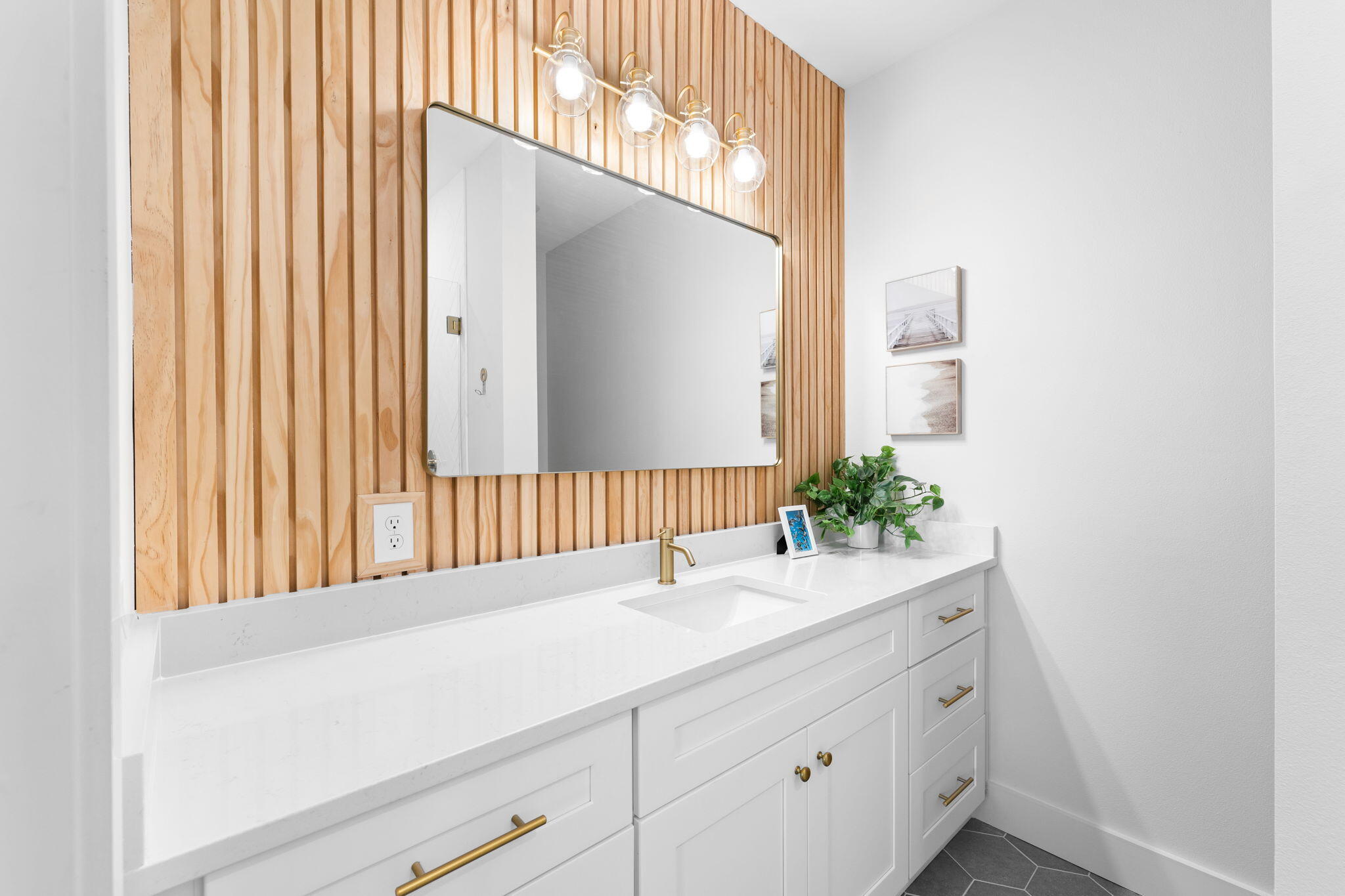 FRANGISTA BEACH 2ND ADDN - Residential