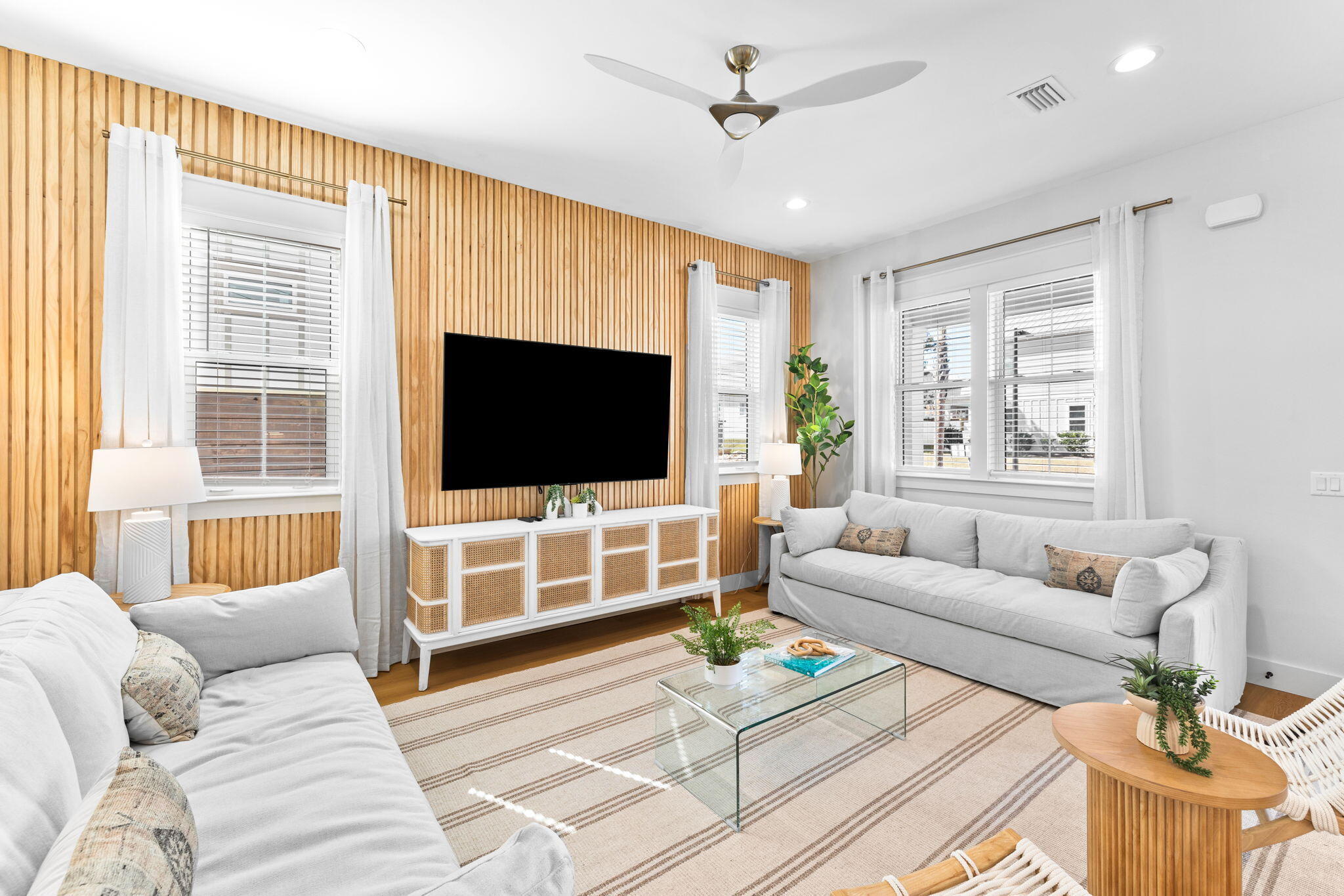 FRANGISTA BEACH 2ND ADDN - Residential