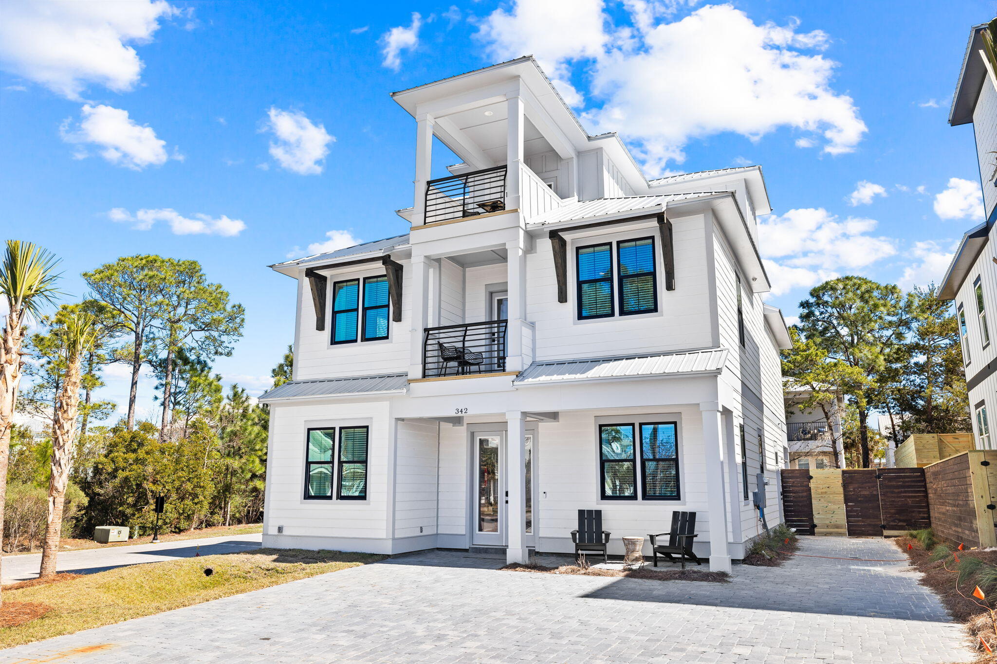 FRANGISTA BEACH 2ND ADDN - Residential
