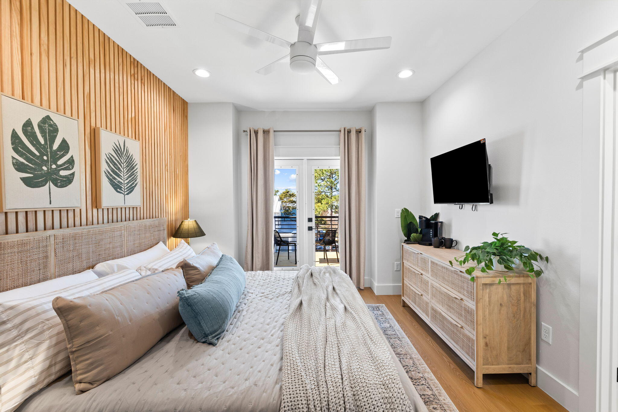 FRANGISTA BEACH 2ND ADDN - Residential