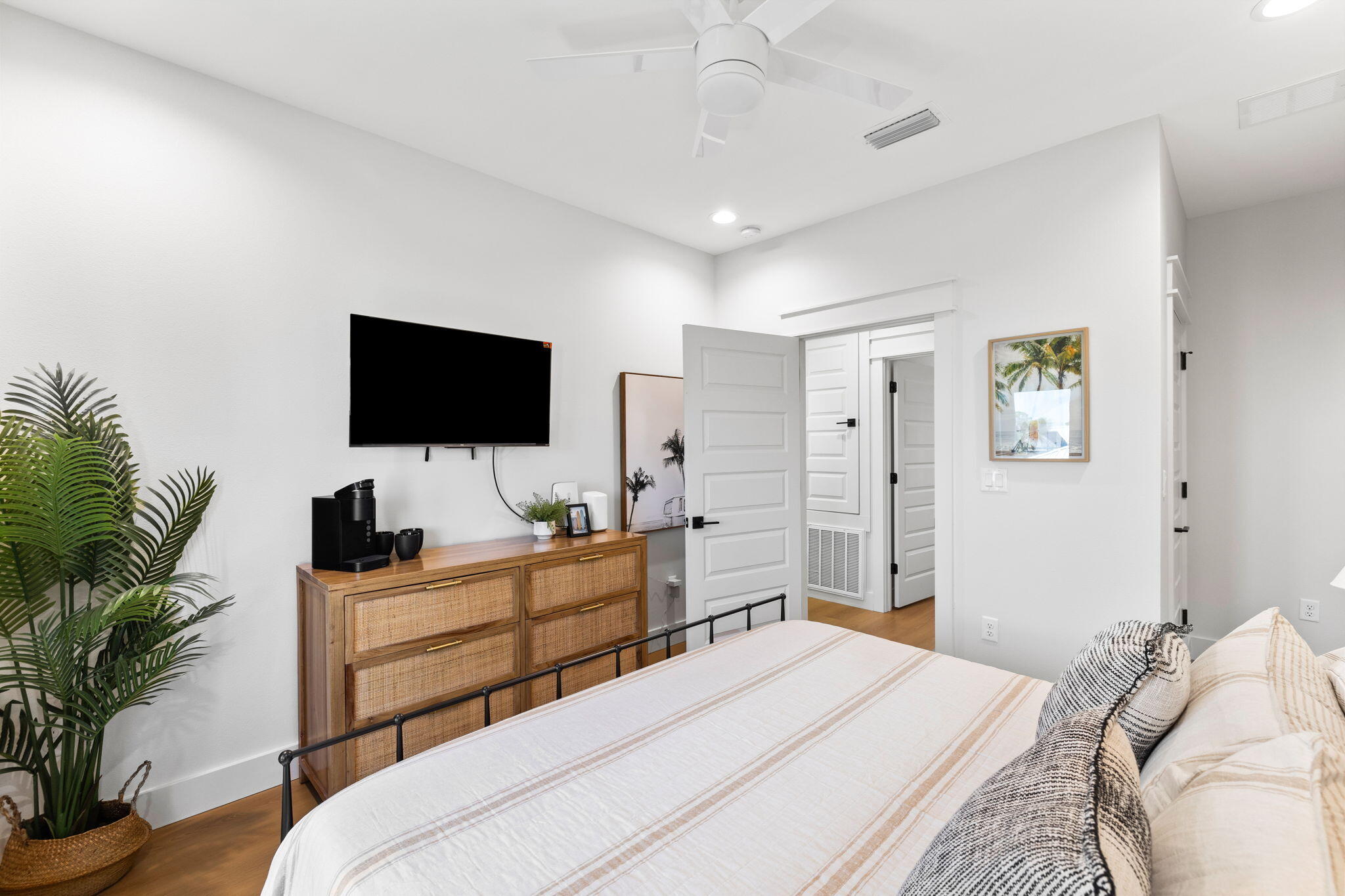 FRANGISTA BEACH 2ND ADDN - Residential