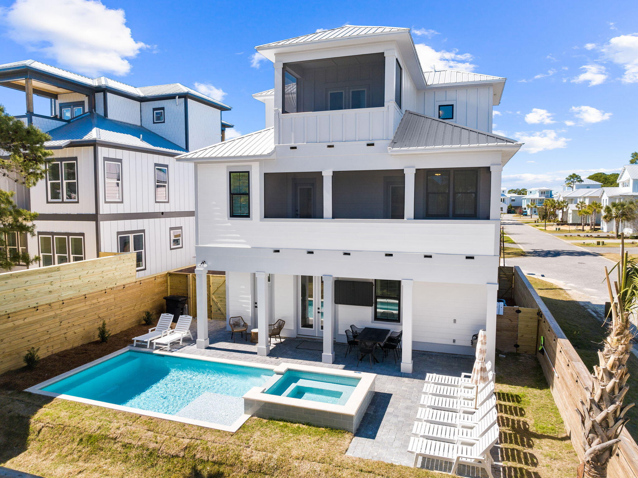 FRANGISTA BEACH 2ND ADDN - Residential