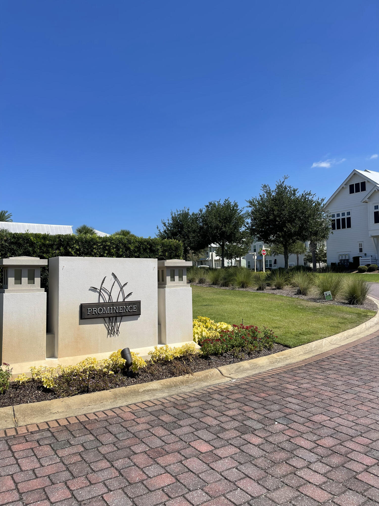 PROMINENCE NORTH - Residential