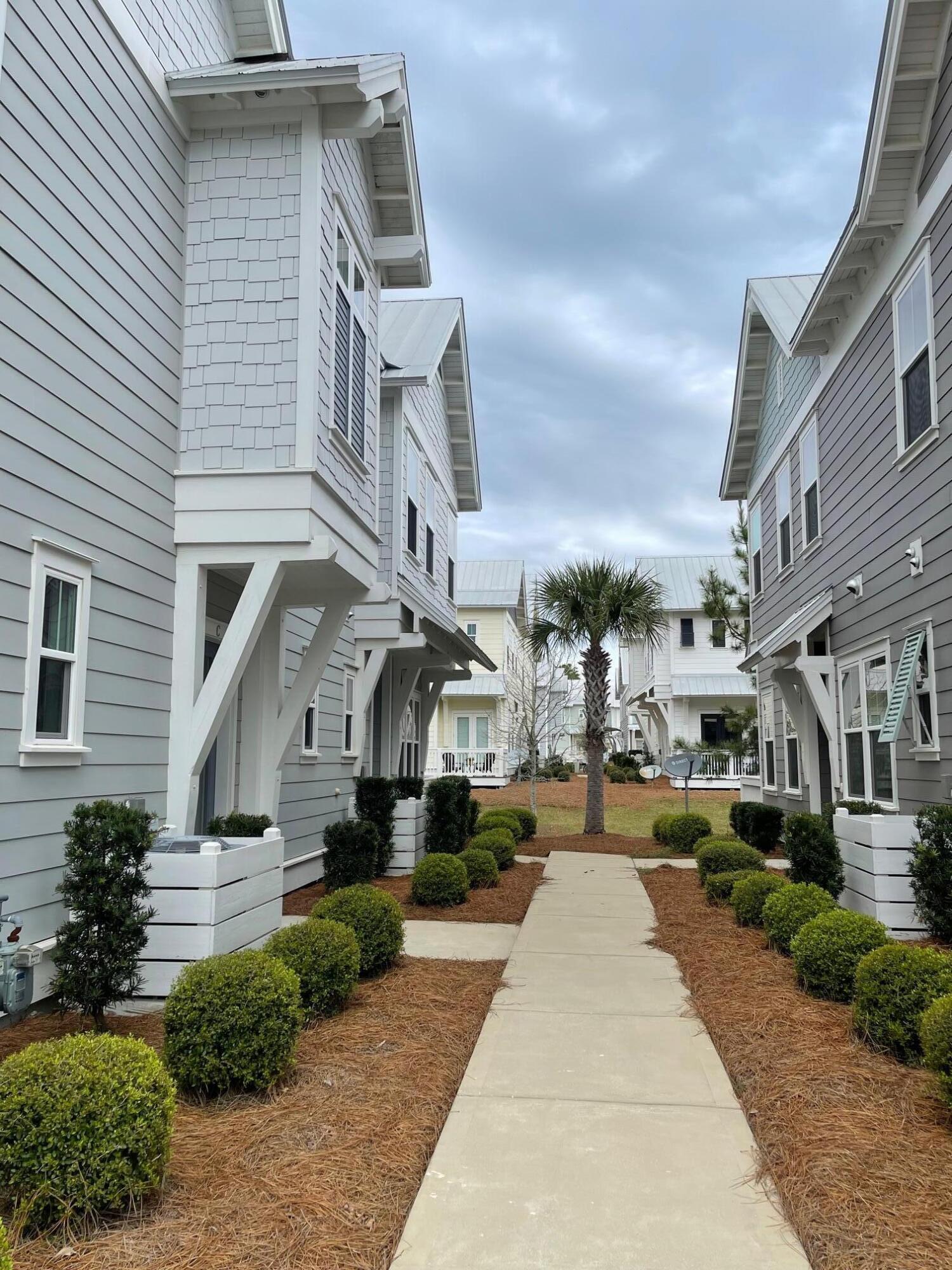 PROMINENCE NORTH - Residential