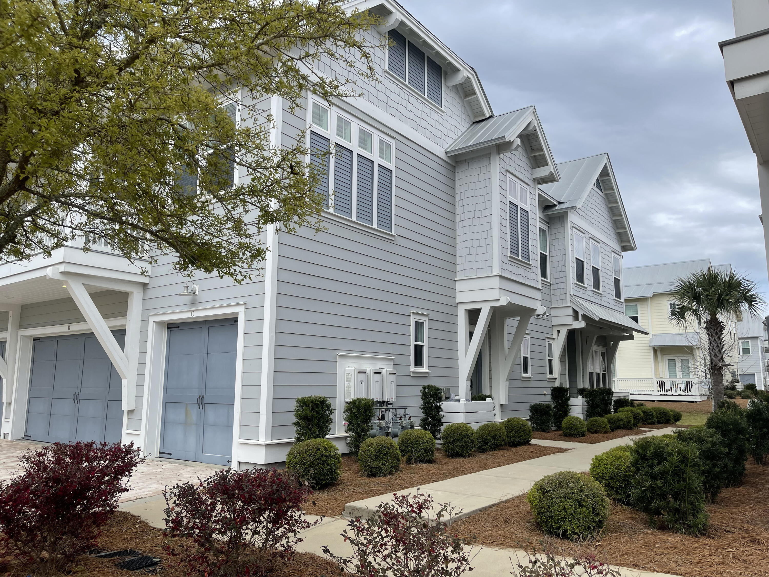 PROMINENCE NORTH - Residential