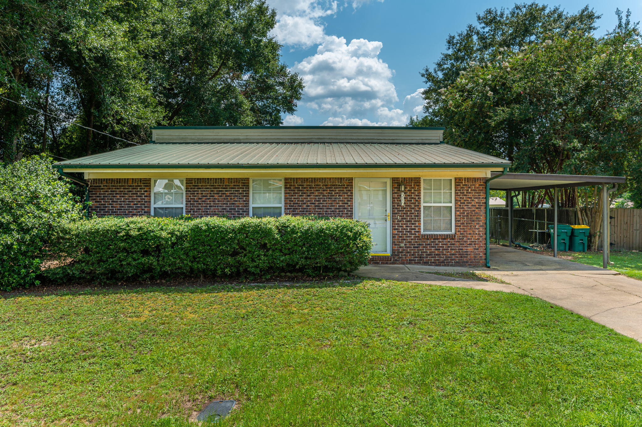 CRESCENT HEIGHTS - Residential