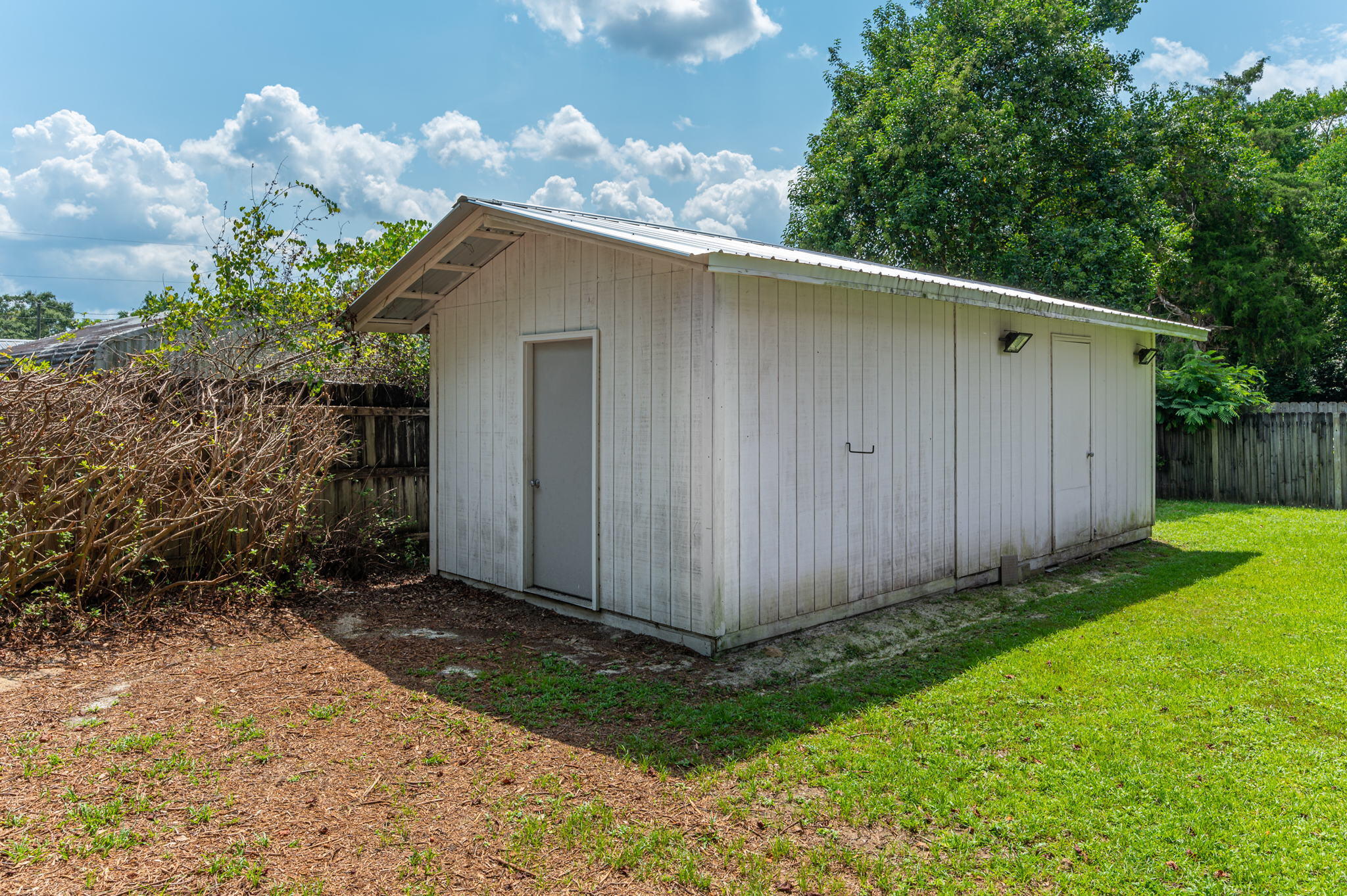 CRESCENT HEIGHTS - Residential