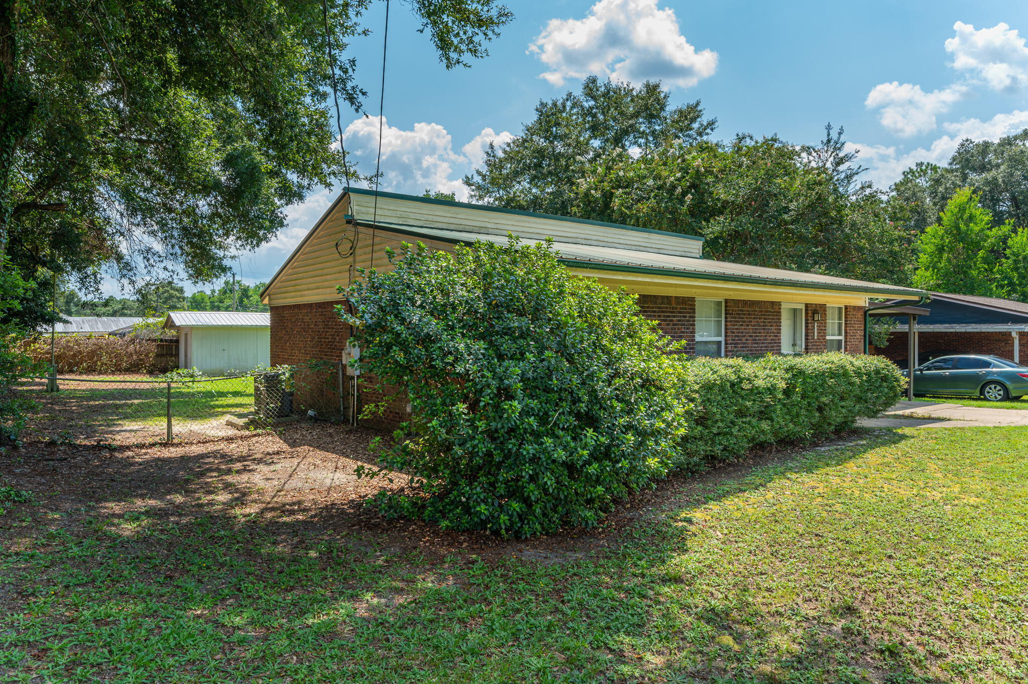 CRESCENT HEIGHTS - Residential