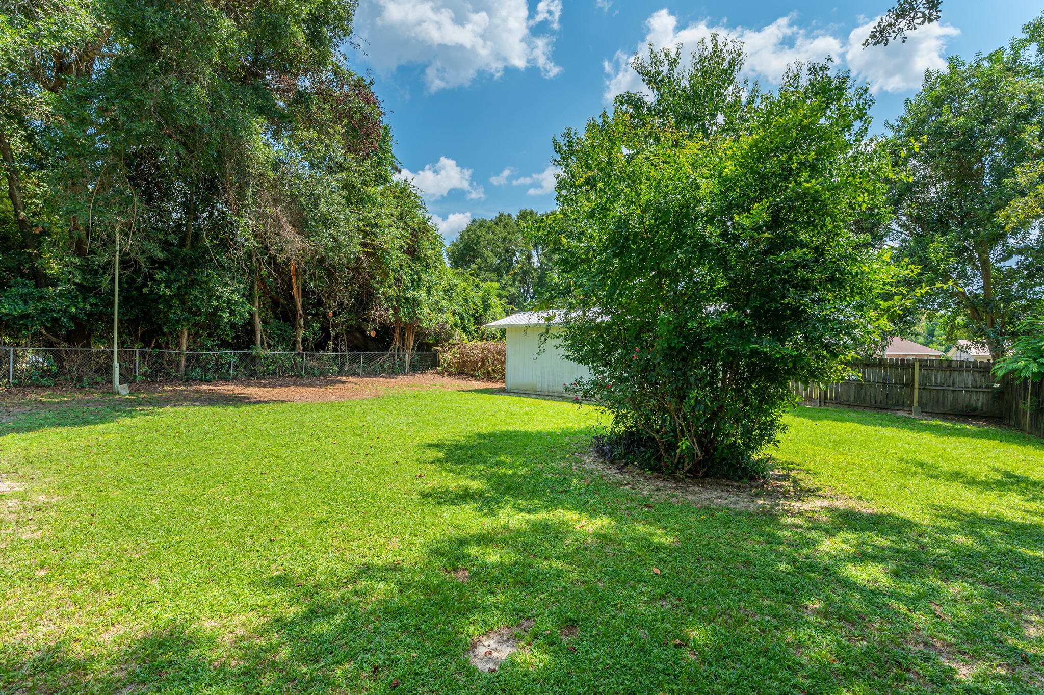 CRESCENT HEIGHTS - Residential