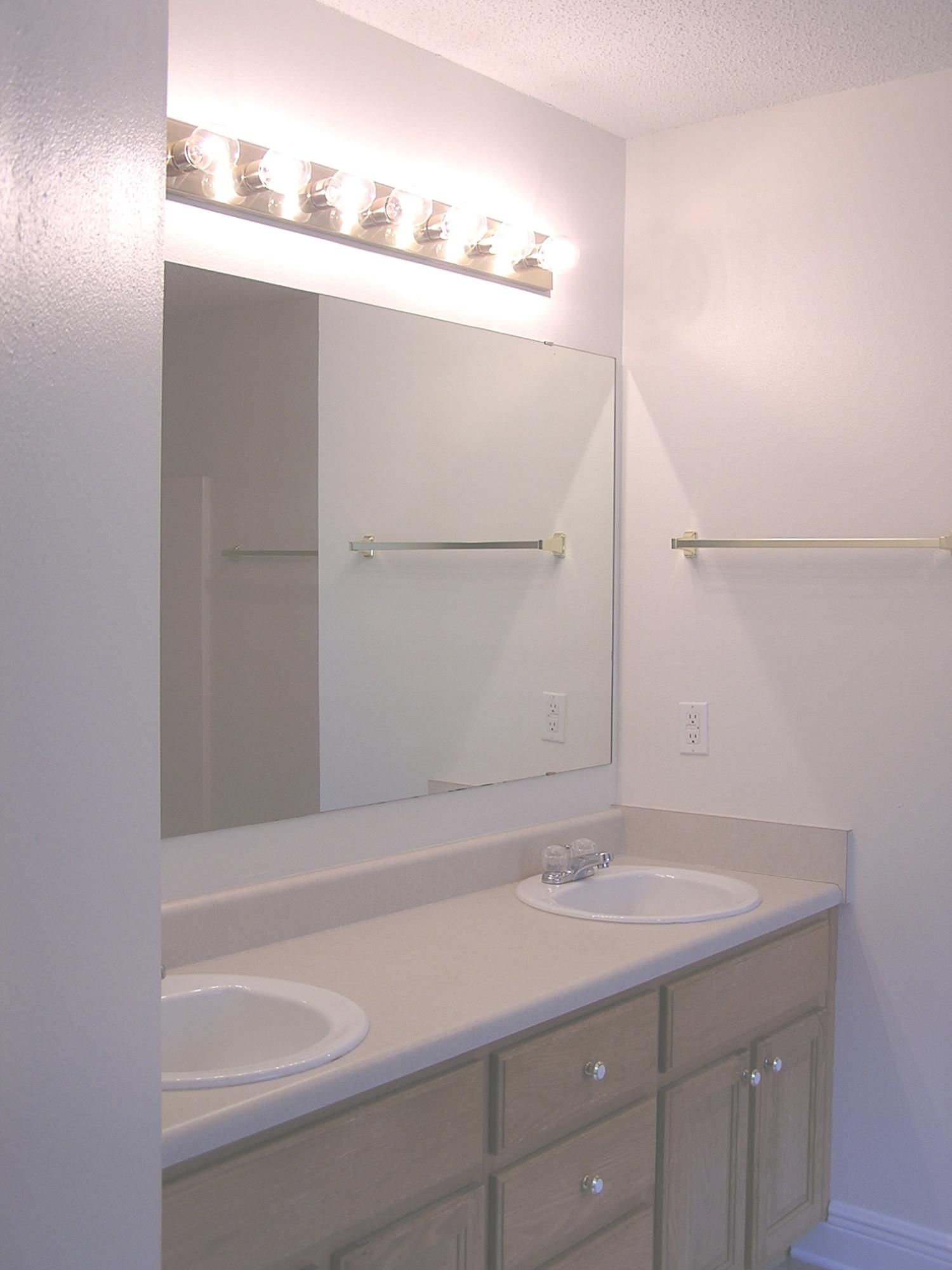 FOX VALLEY - Residential