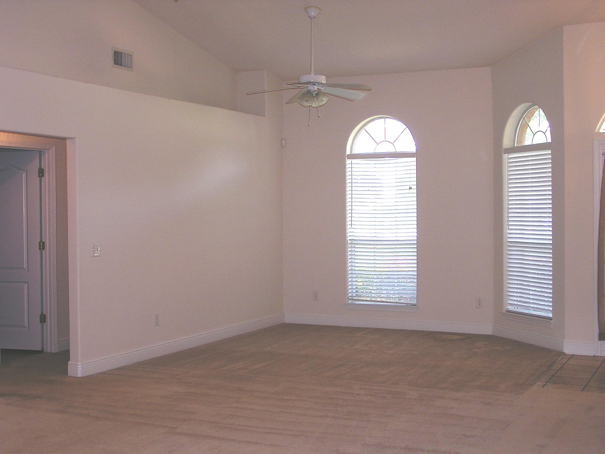 FOX VALLEY - Residential