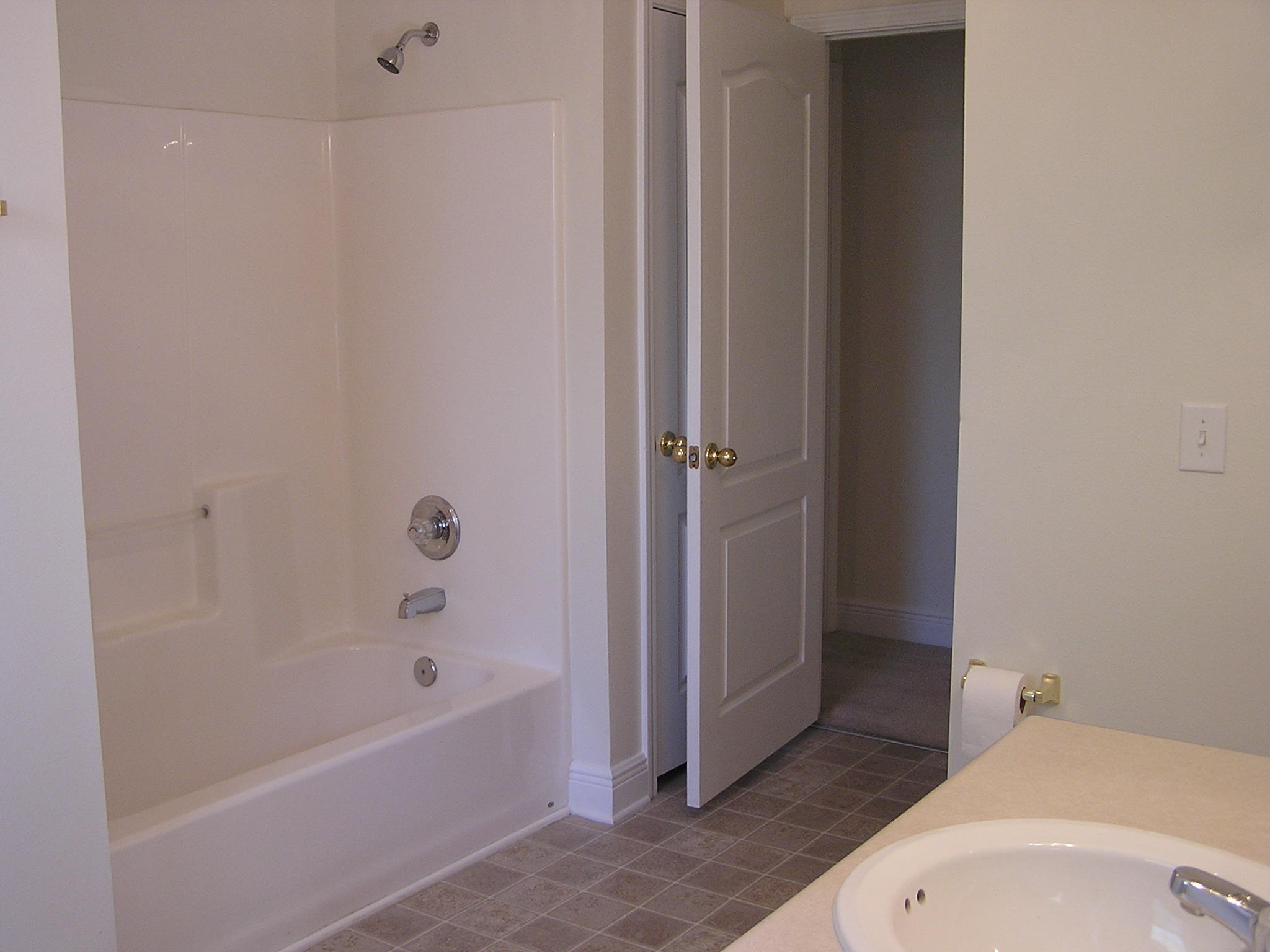 FOX VALLEY - Residential