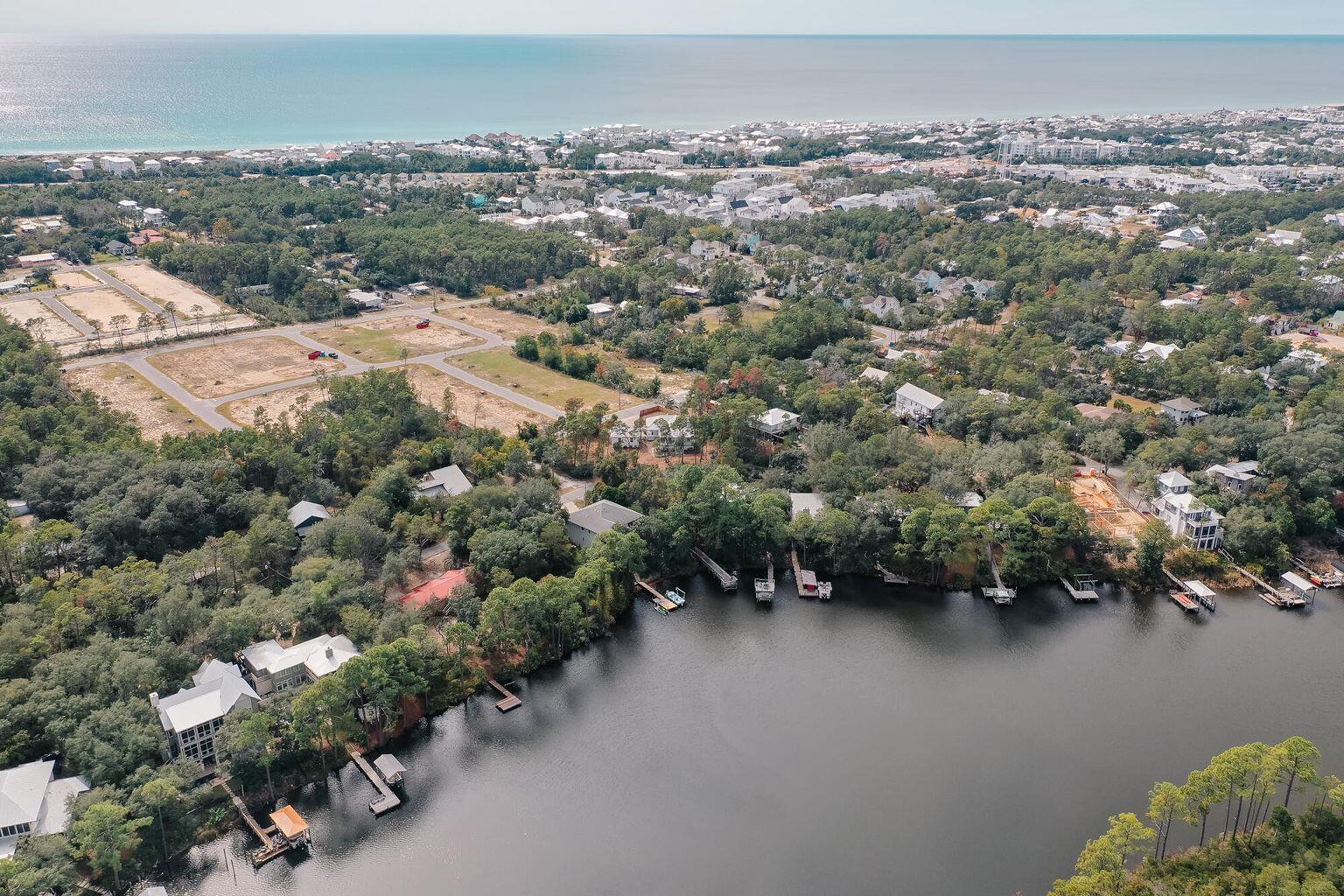 METES & BOUNDS - Land