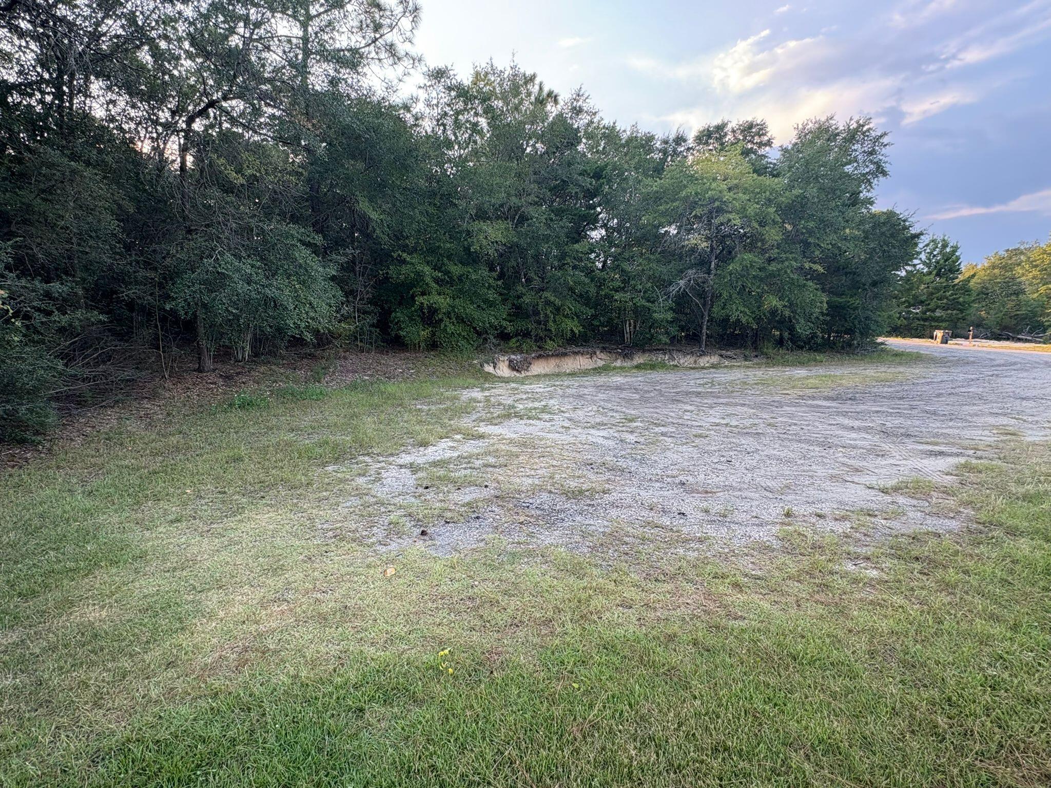 OAKWOOD HILLS UNIT 3 - Land