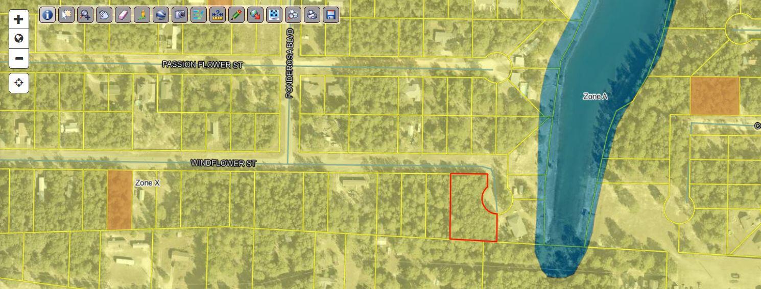 Invest in DeFuniak Springs!This 0.614-acre property consists of three combined lots (14, 15 & 16, Block 17, Oakwood Hills Unit III) and offers a rare opportunity to build in a peaceful, well-connected area just minutes from historic downtown DeFuniak Springs. The wooded setting provides privacy, water views nearby, and easy access to US-331 and I-10 for convenience to shopping, dining, and local amenities.Enjoy the flexibility of no HOA and minimal restrictions, with the option to build or place a mobile home. The property is located on a paved road almost all the way to the site, and essential utilities are nearby: city water available (tap fee due), power at the road, and septic required. According to Walton GIS mapping, the property lies in Flood Zone X and does not appear to contain wetlands.
Property Highlights:
0.614 acres (three adjoining lots)
Paved road almost all the way to the property
No HOA & minimal restrictions
Mobile homes allowed
City water available
Power at the road; septic required
Flood Zone X - outside special flood hazard area
Walton GIS shows no wetlands
Peaceful wooded setting, water view.
Minutes to historic downtown DeFuniak Springs, US-331, and I-10
Bring your plans and make this versatile property your own today!