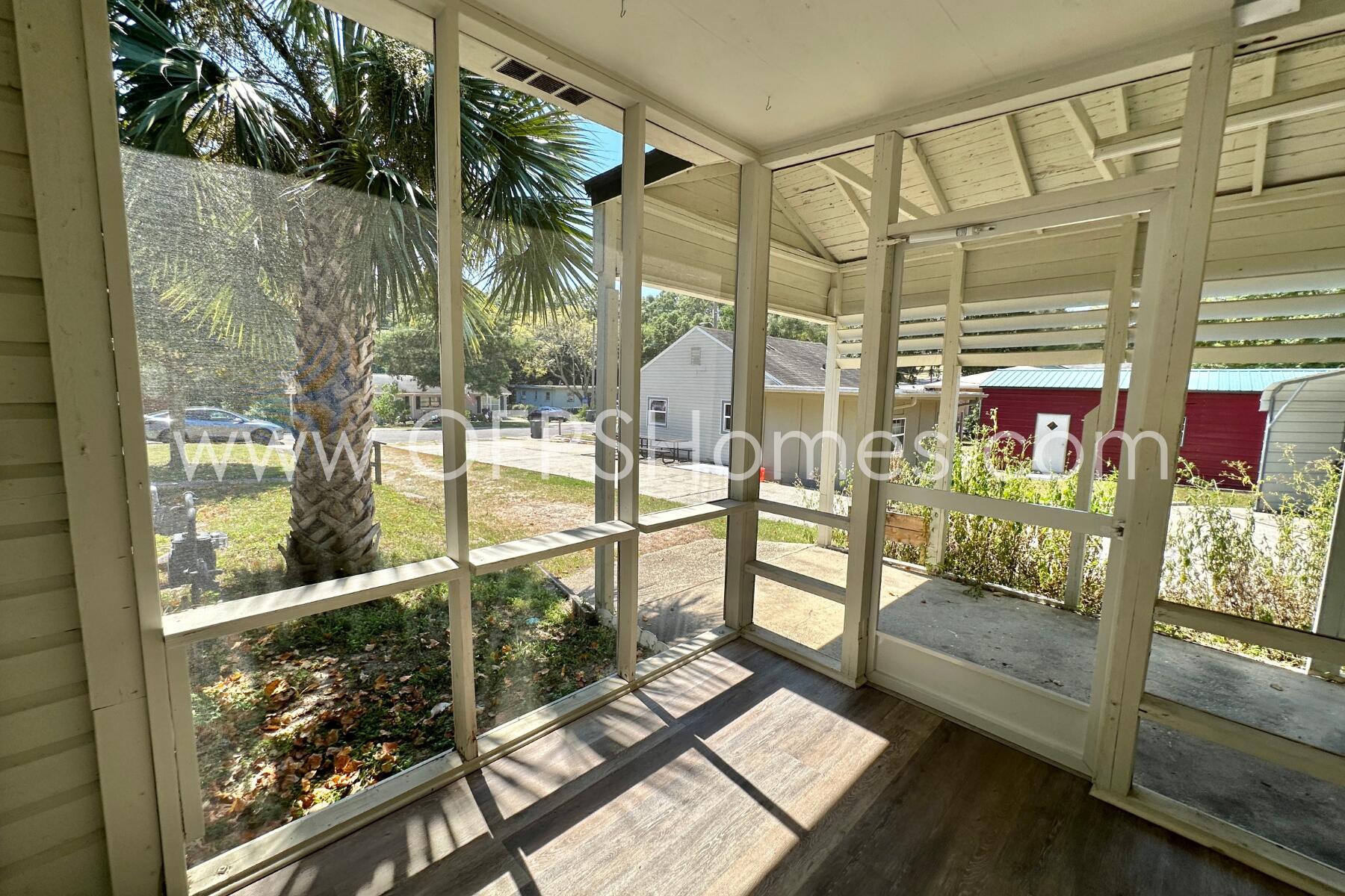 VALPARAISO - Residential Lease