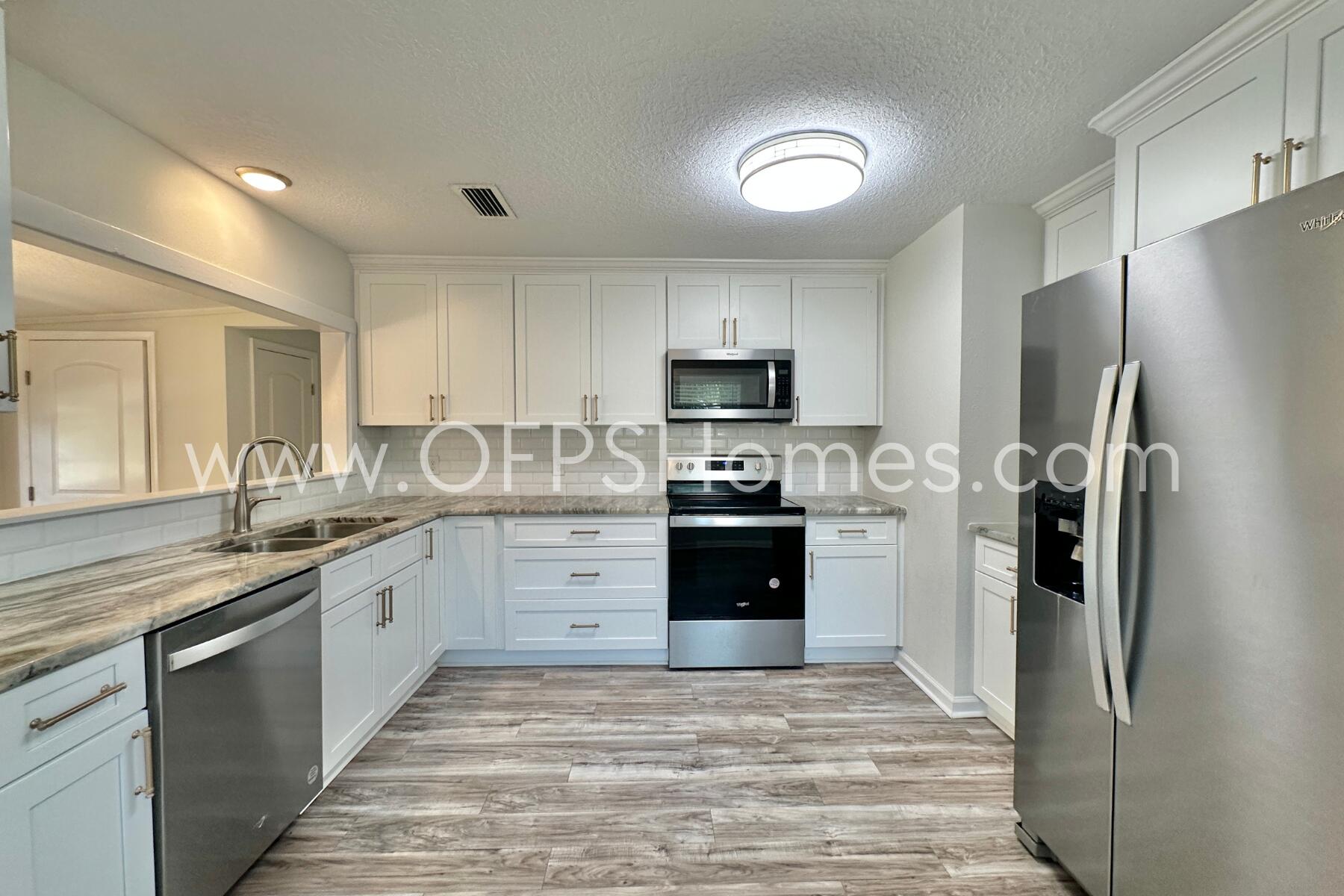 VALPARAISO - Residential Lease