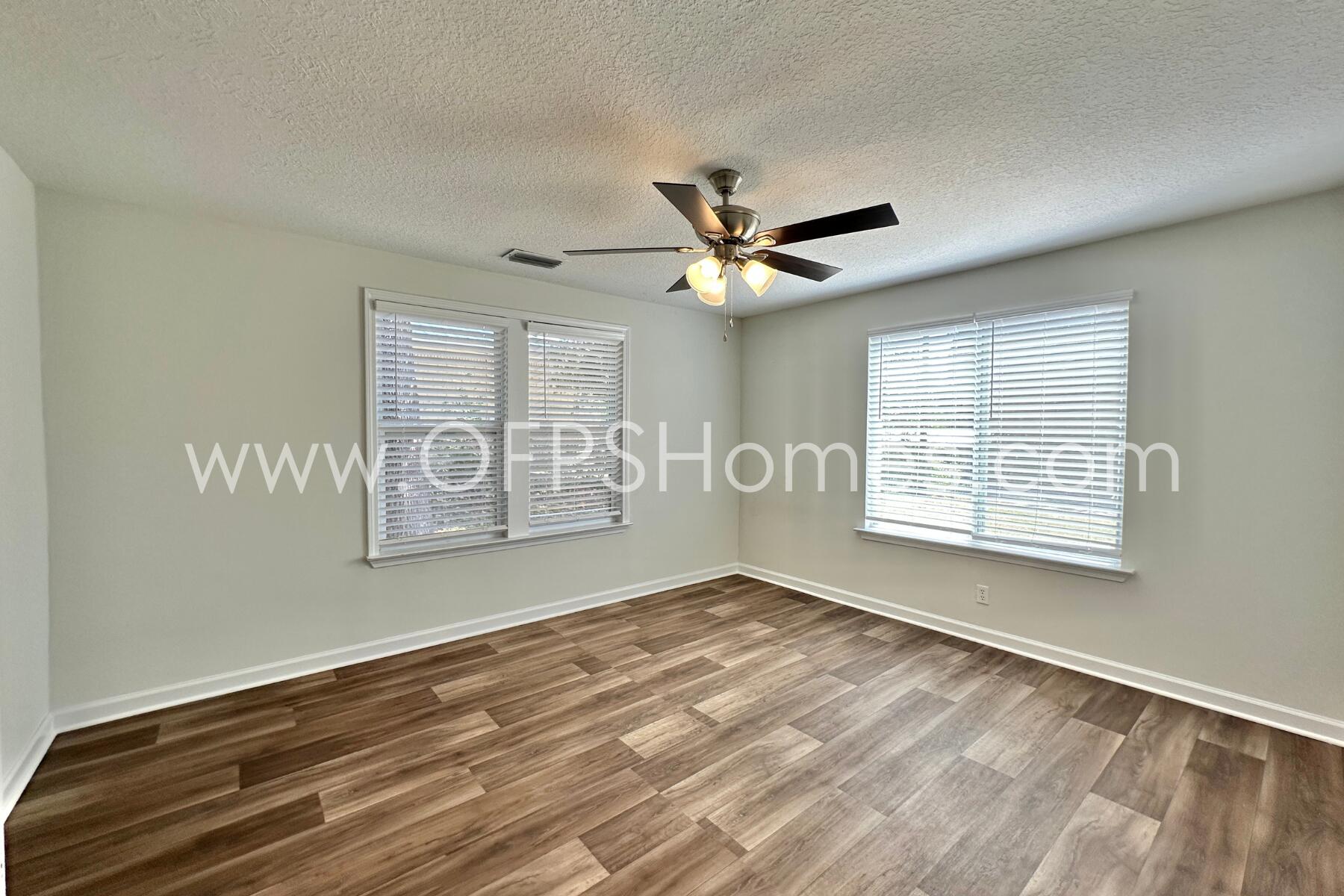 VALPARAISO - Residential Lease