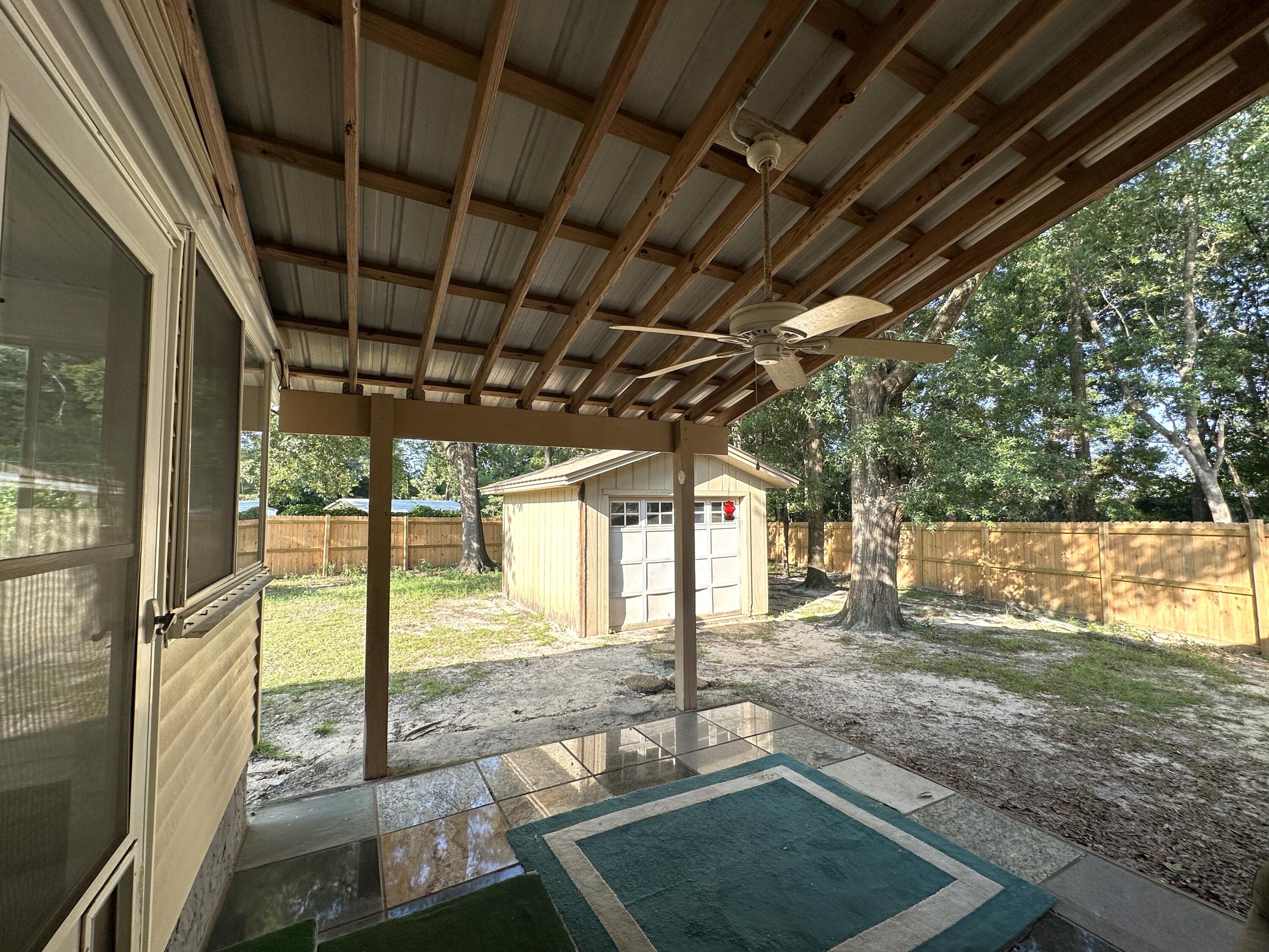 CORNER OAKS ESTATES - Residential