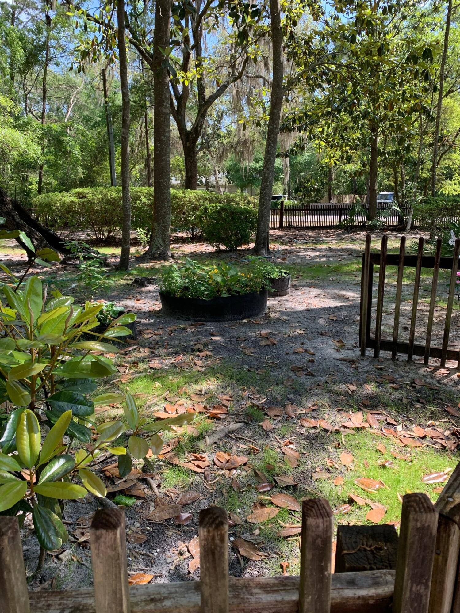 EDEN ESTATES UNREC - Residential