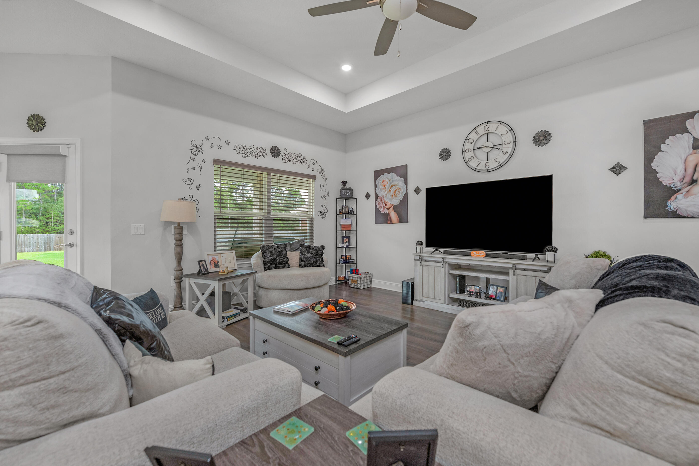 NO RECORDED SUBDIVISION - Residential