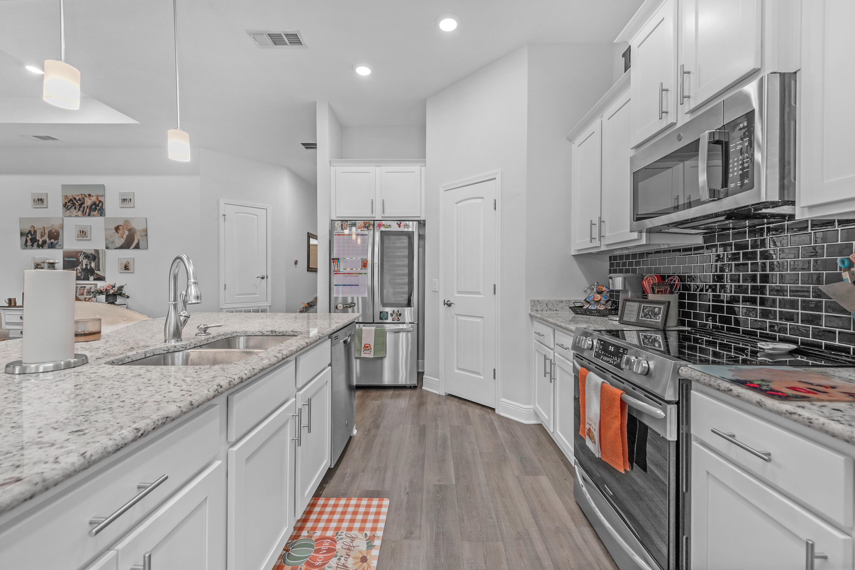 NO RECORDED SUBDIVISION - Residential