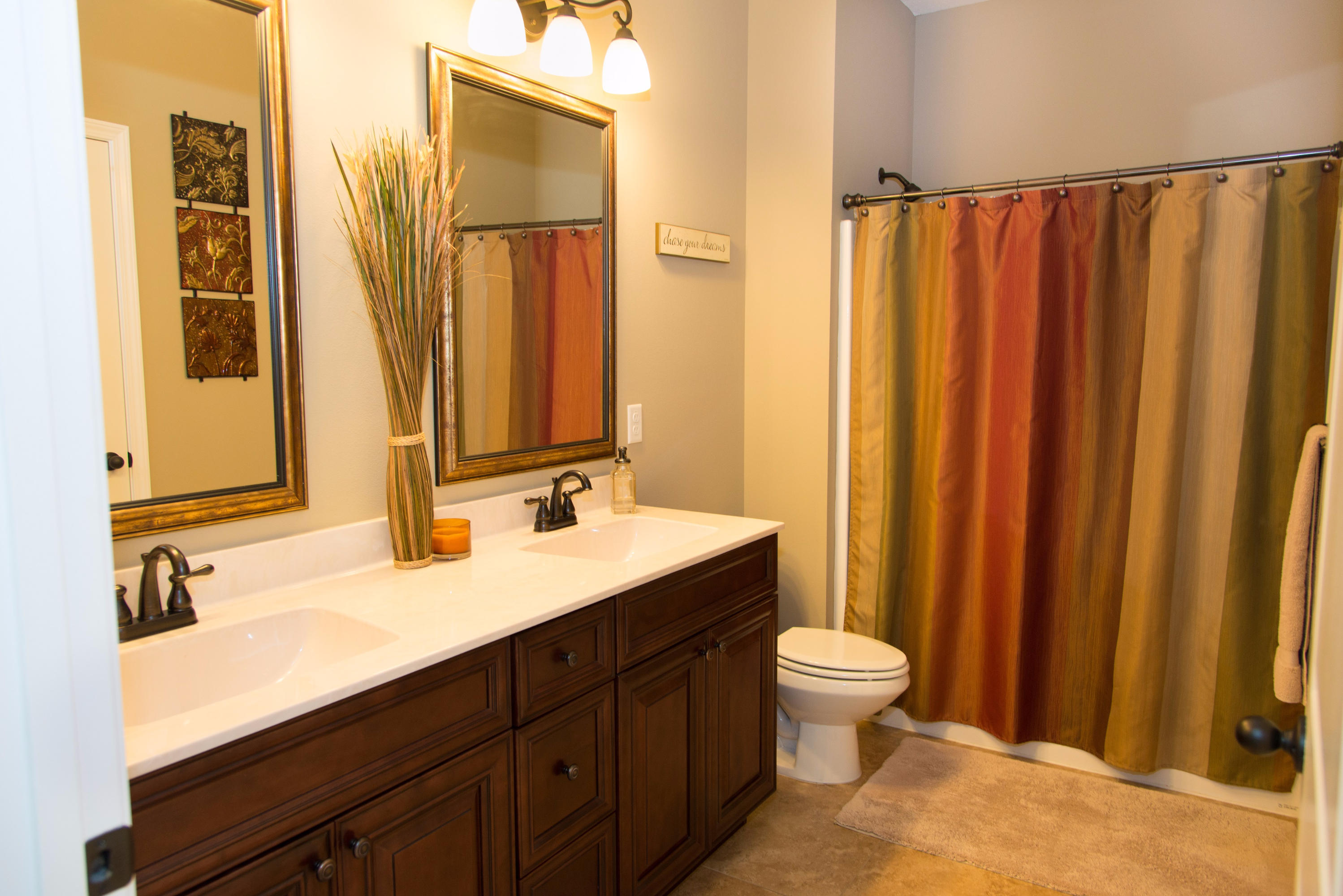 OAKRIDGE PLACE S/D - Residential