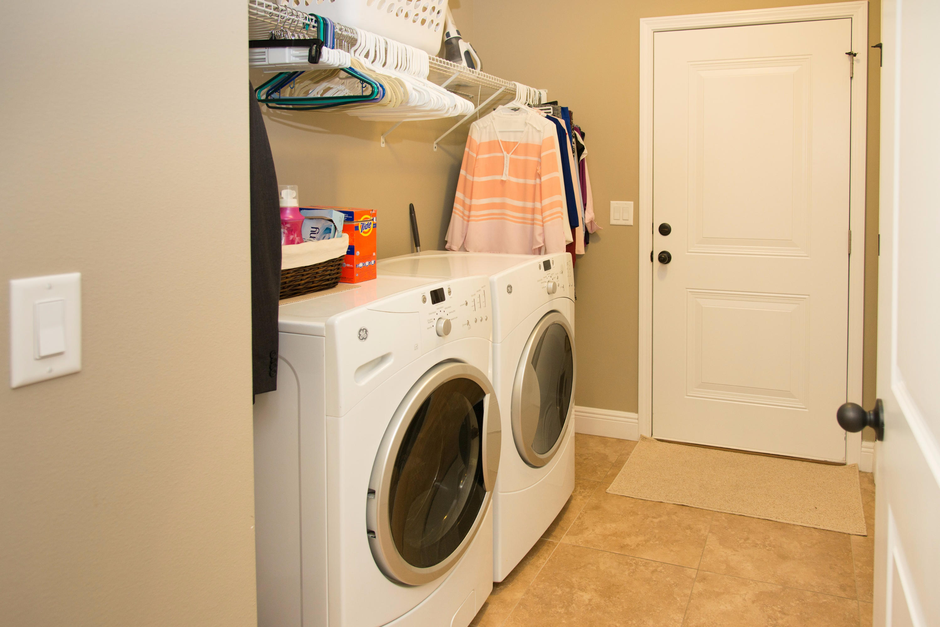 OAKRIDGE PLACE S/D - Residential