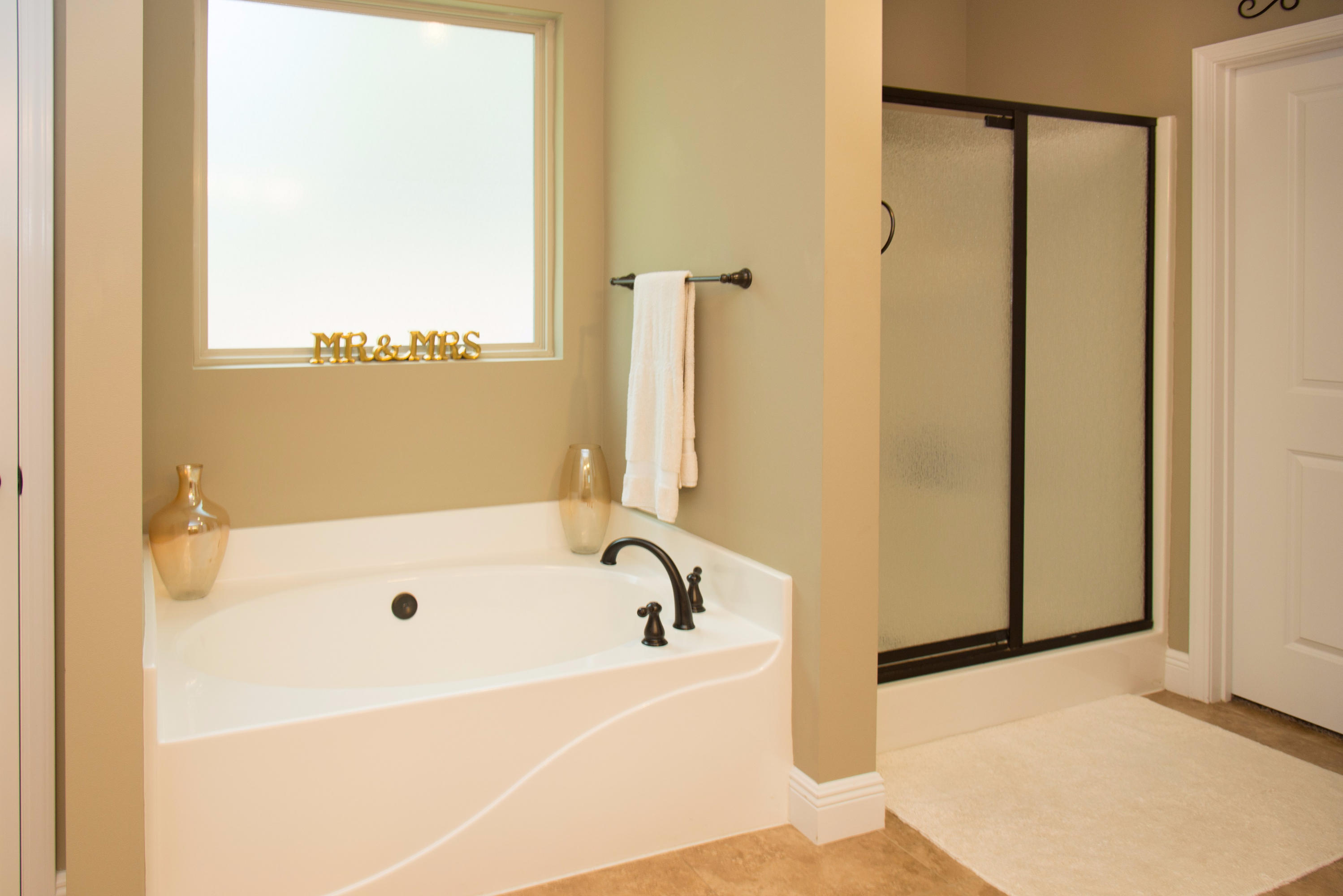 OAKRIDGE PLACE S/D - Residential