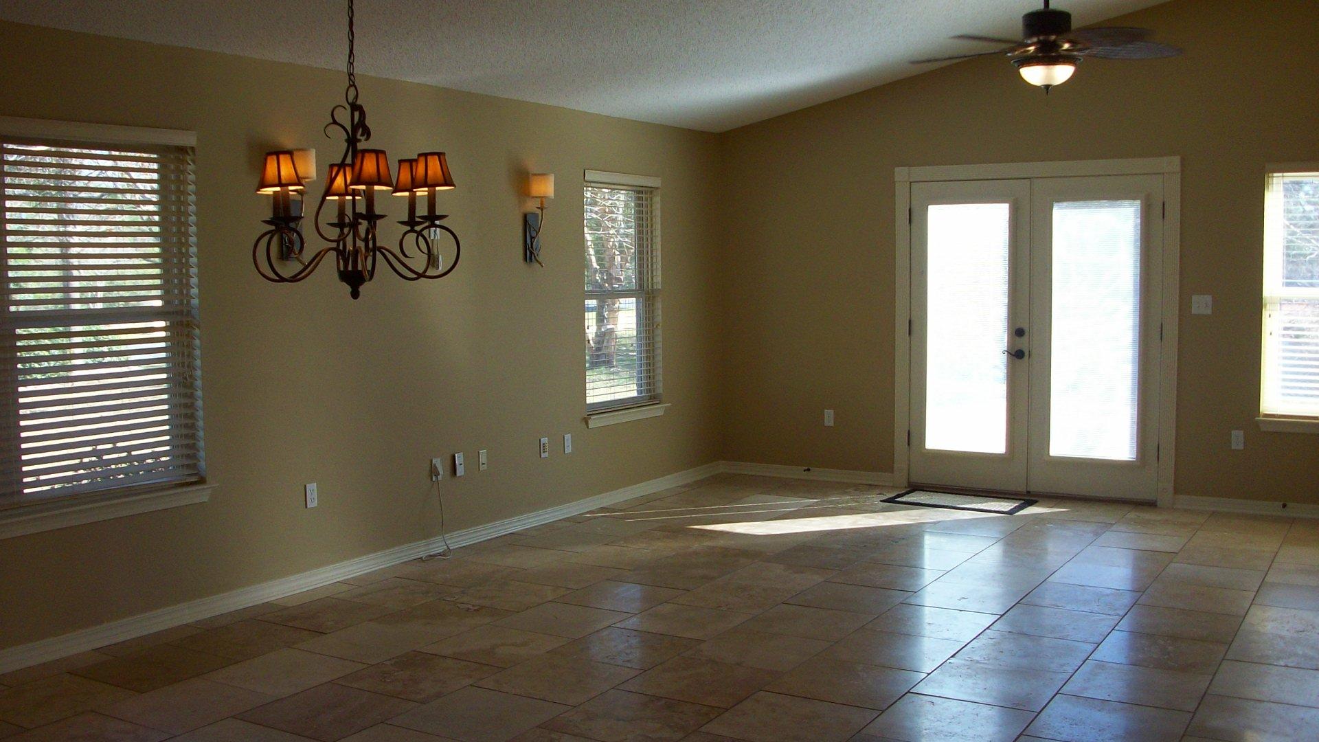 EMERALD LAKES PH 3 - Residential Lease