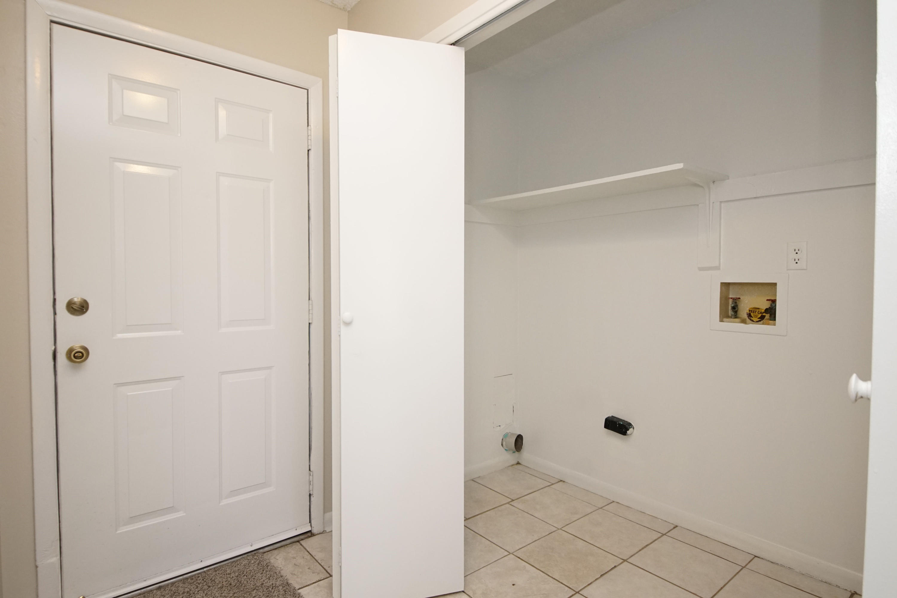 SANDALWOOD MANOR 1ST ADDN - Residential