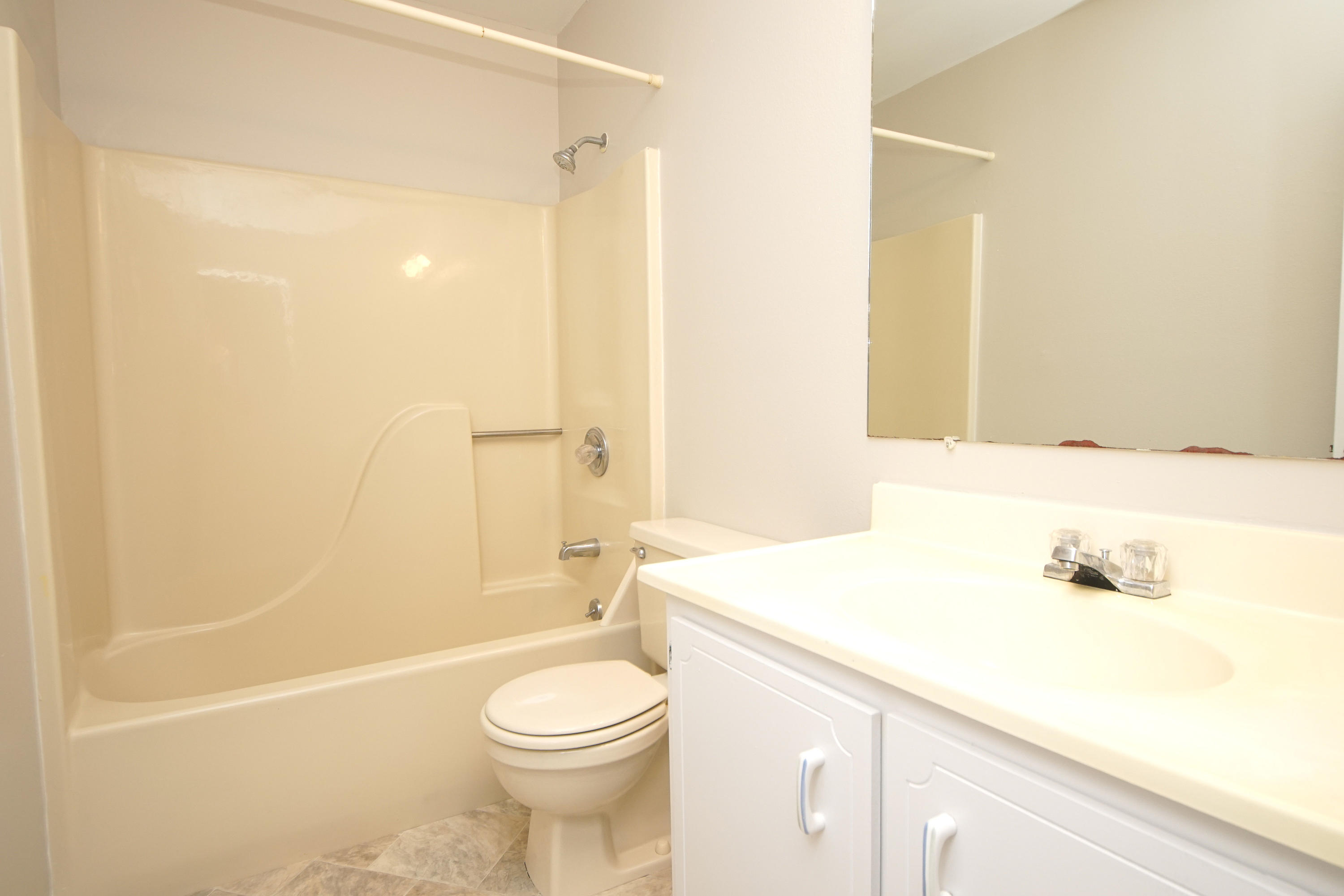 SANDALWOOD MANOR 1ST ADDN - Residential