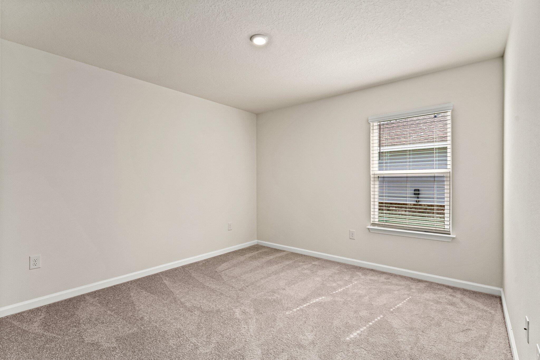 RIVERWALK PH I - Residential Lease