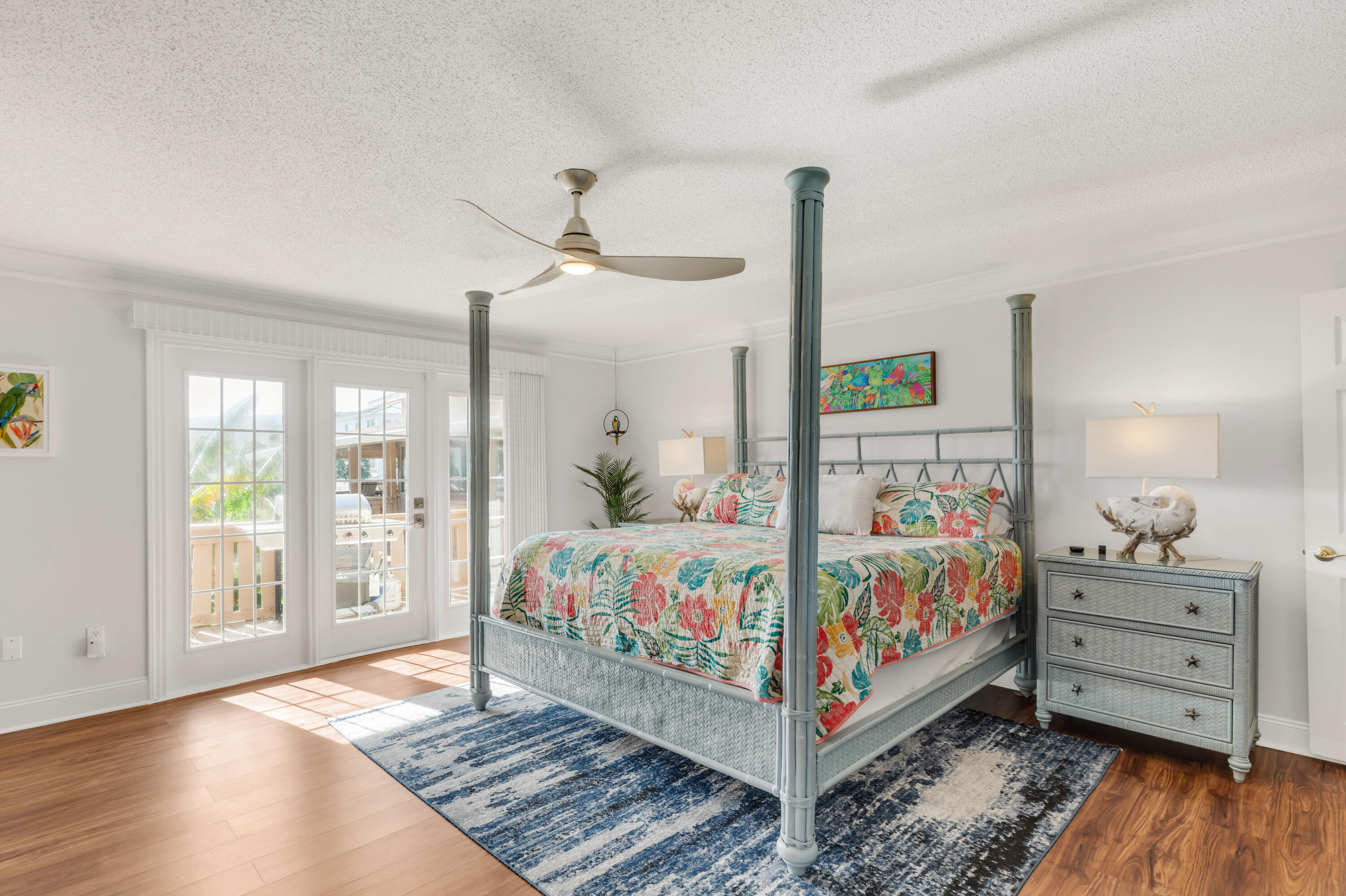 HOLIDAY ISLE - Residential