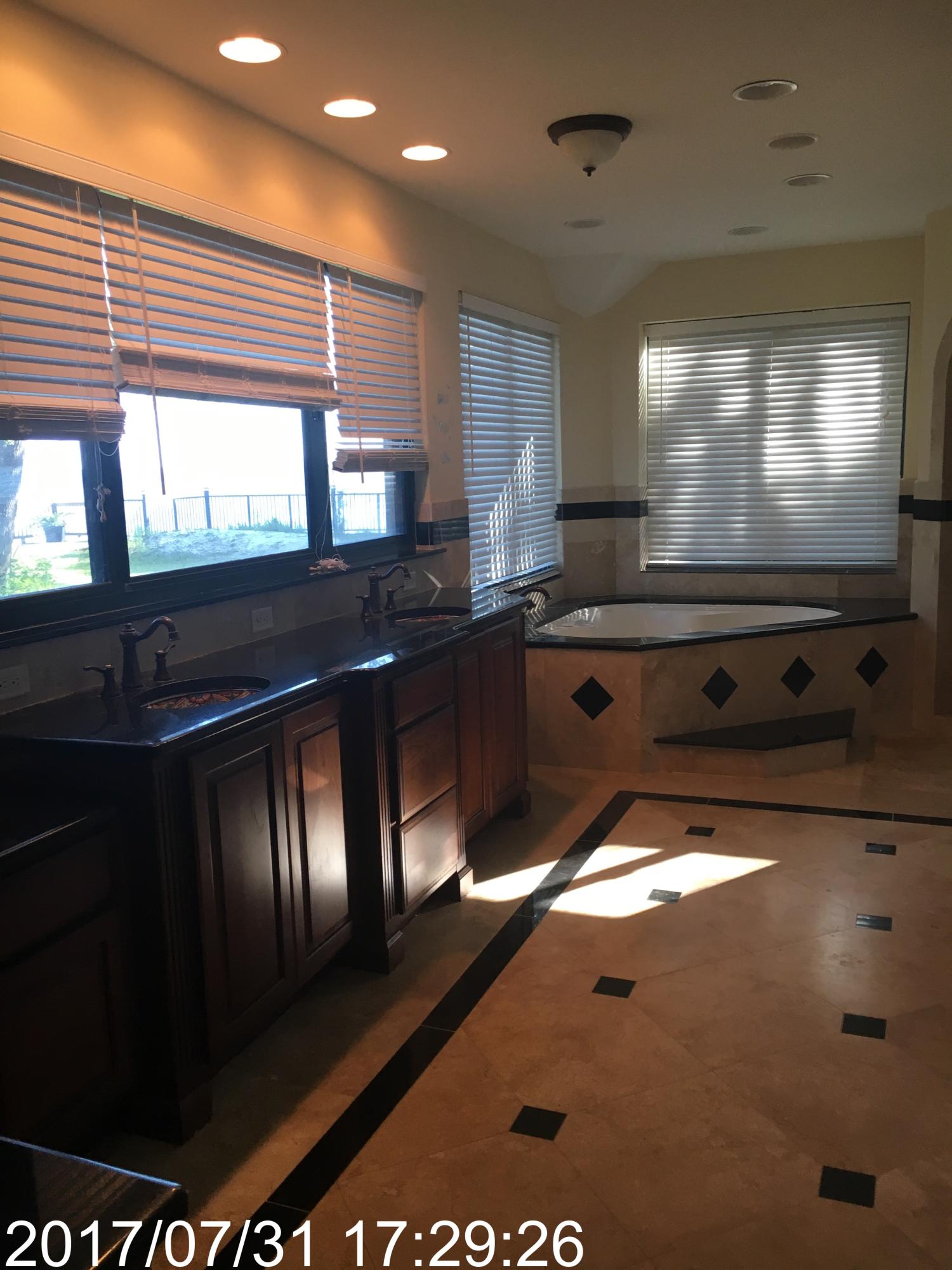 VILLA TASSO TOWN OF - Residential