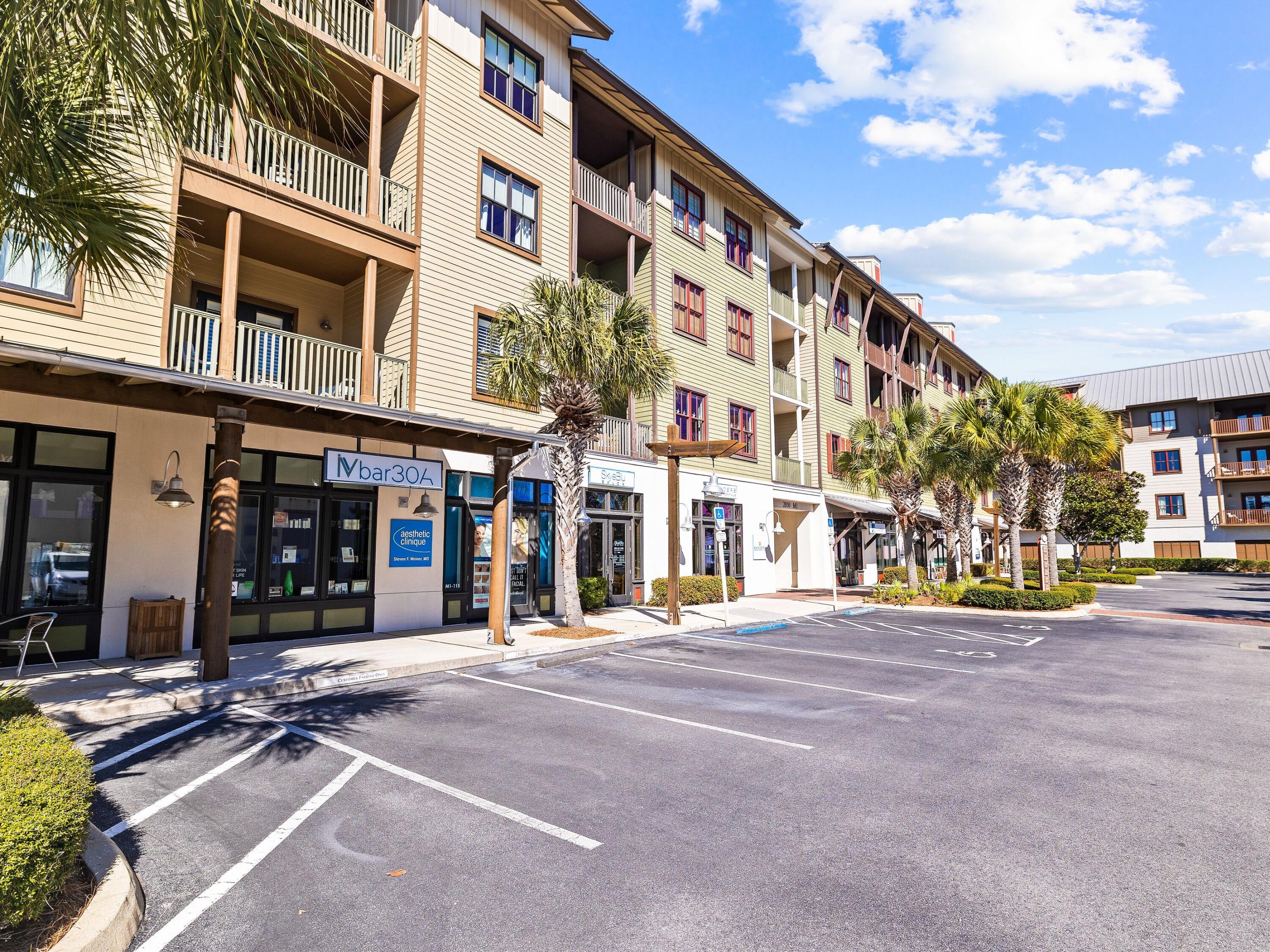 LAKESIDE AT BLUE MOUNTAIN BEACH - Residential