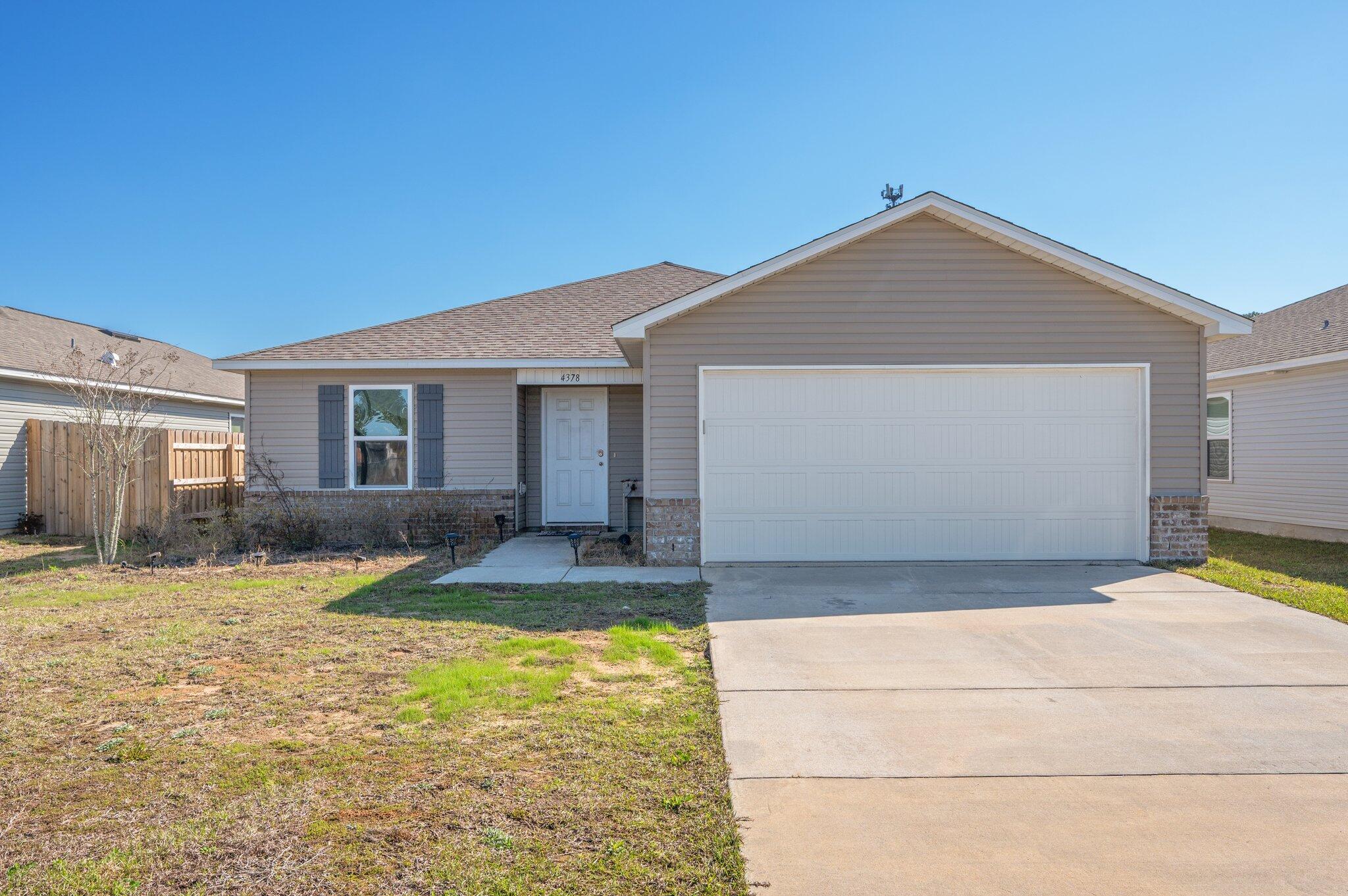 Ventura Manor - Residential Lease
