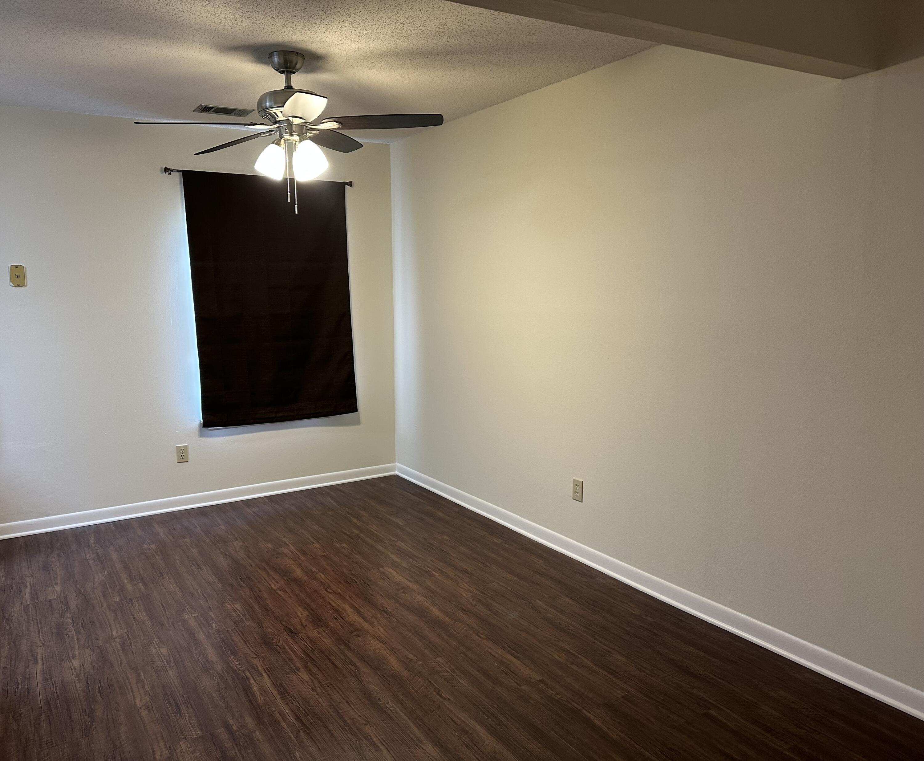 ISLAND MARK - Residential Lease