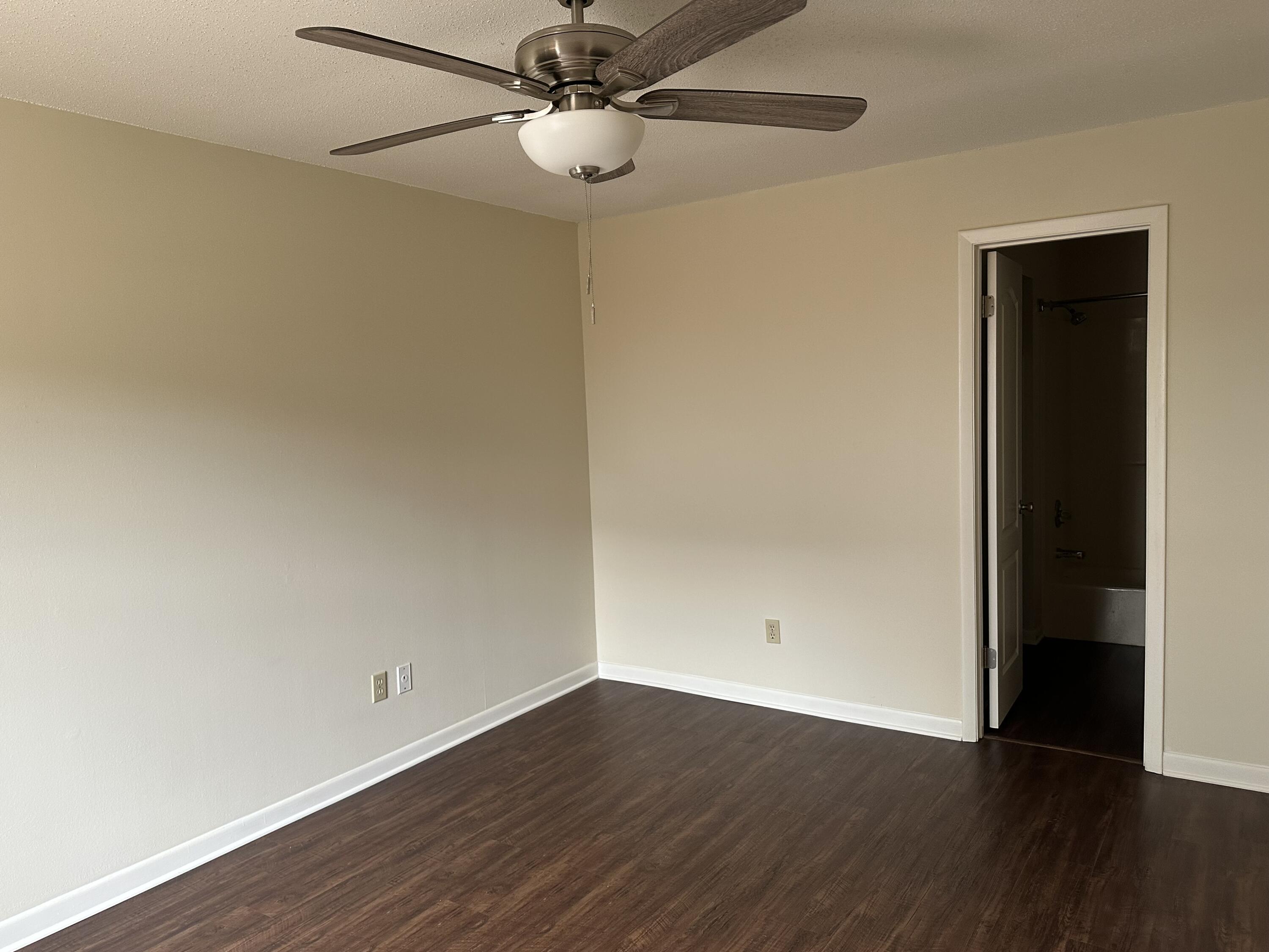 ISLAND MARK - Residential Lease