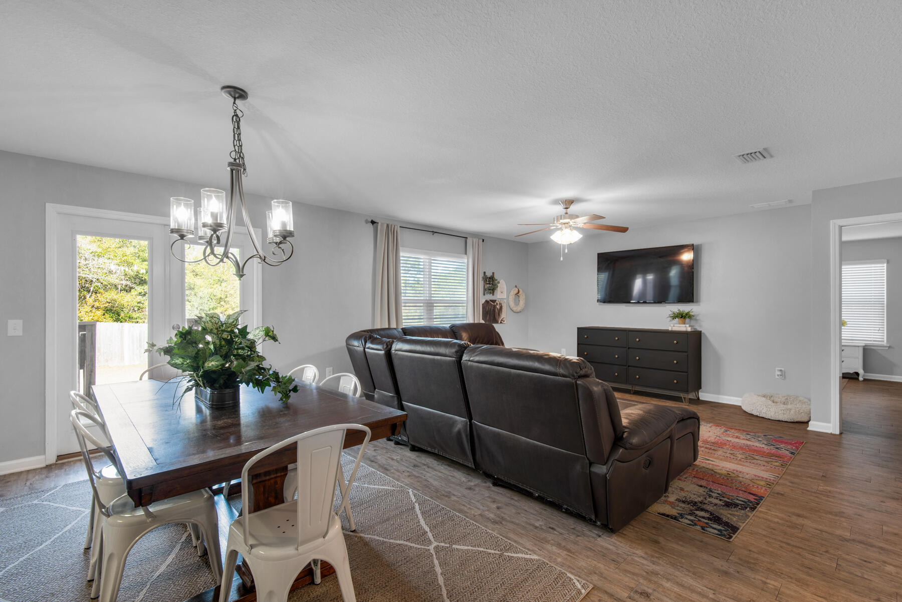 PARTRIDGE HILLS - Residential