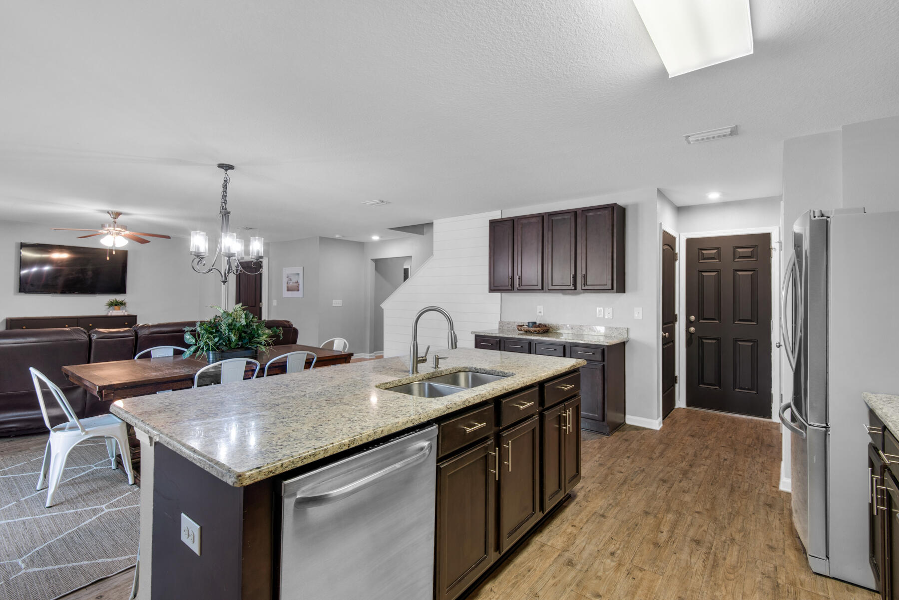 PARTRIDGE HILLS - Residential