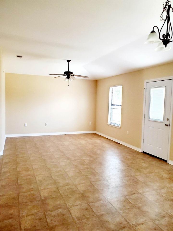 PLANTATION WOODS - Residential