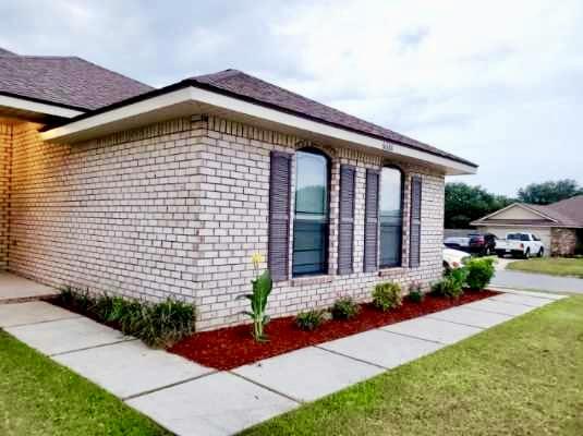 PLANTATION WOODS - Residential