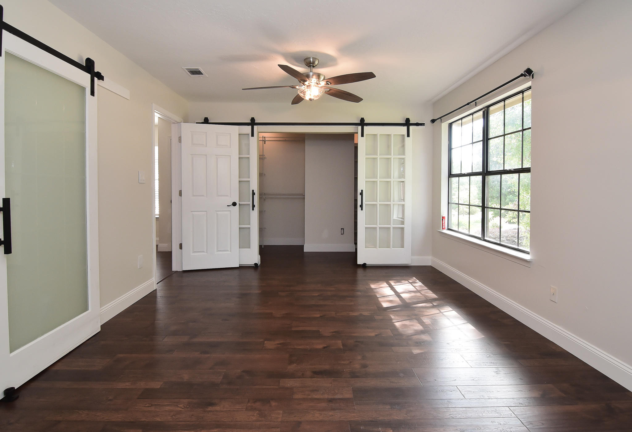 ST ANDREWS EAST BLUEWATER BAY - Residential