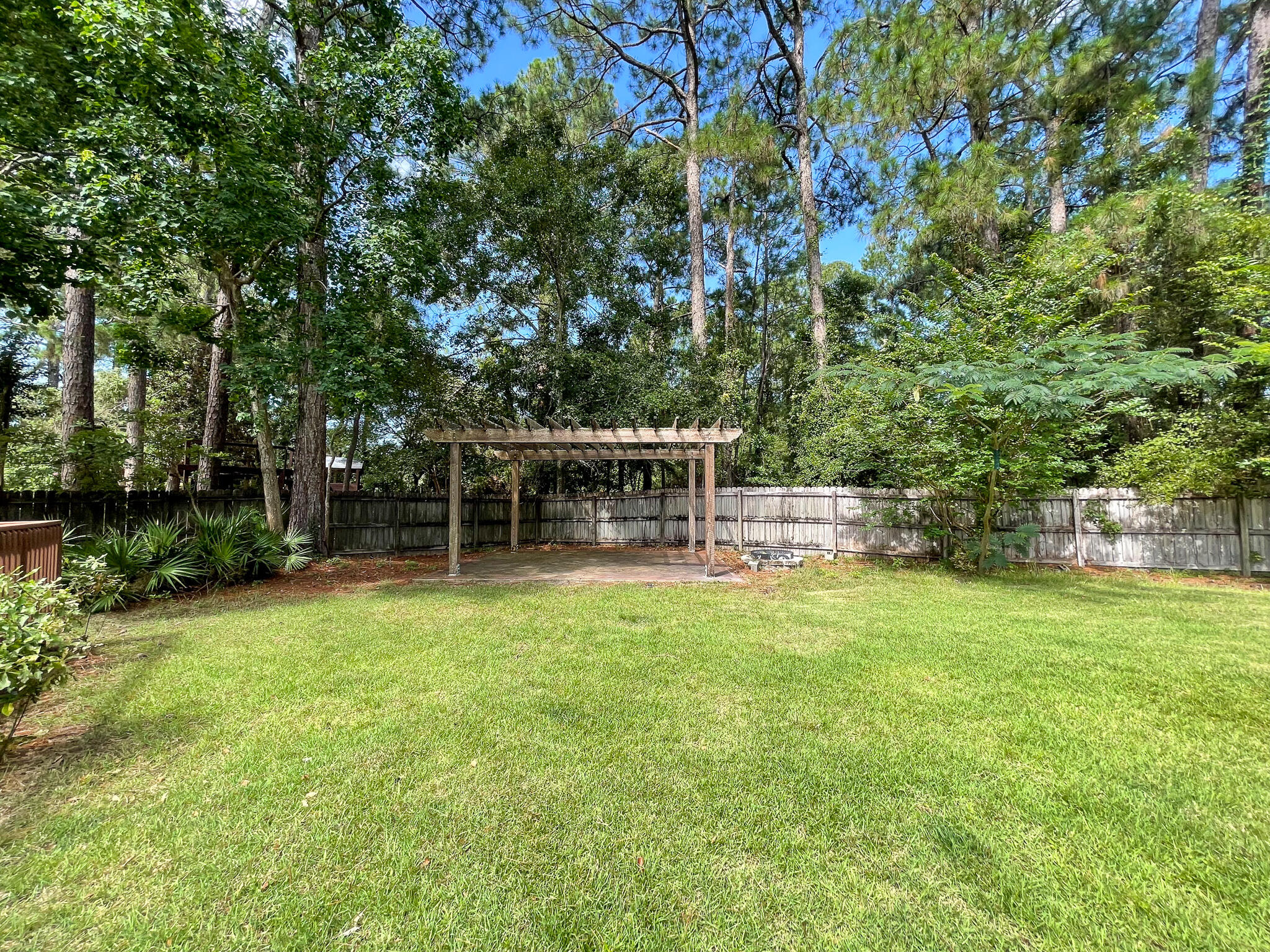 ST ANDREWS EAST BLUEWATER BAY - Residential