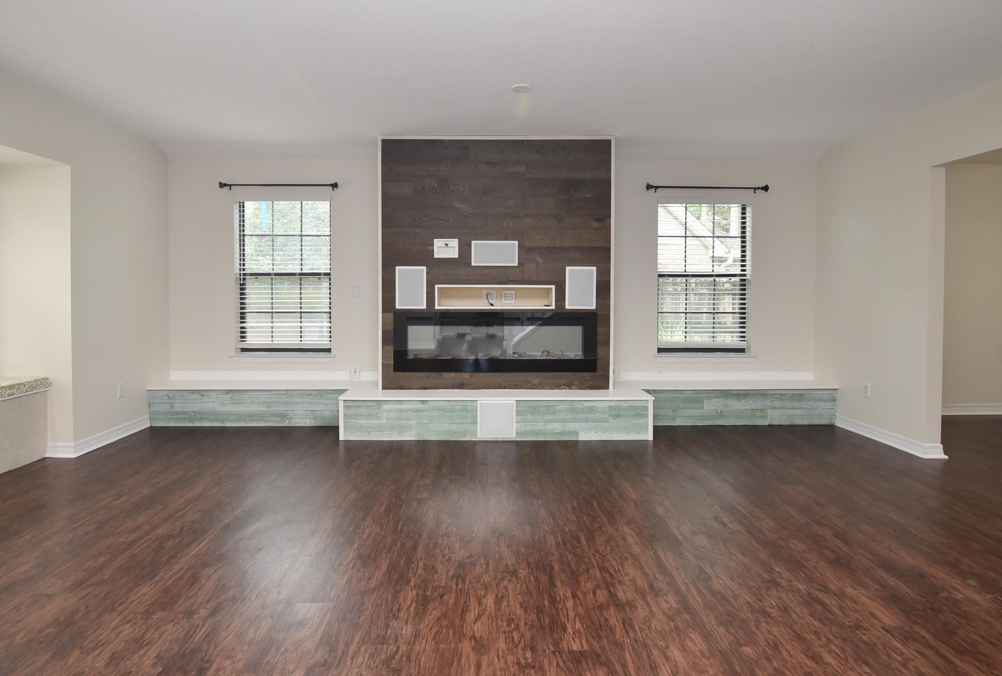 ST ANDREWS EAST BLUEWATER BAY - Residential