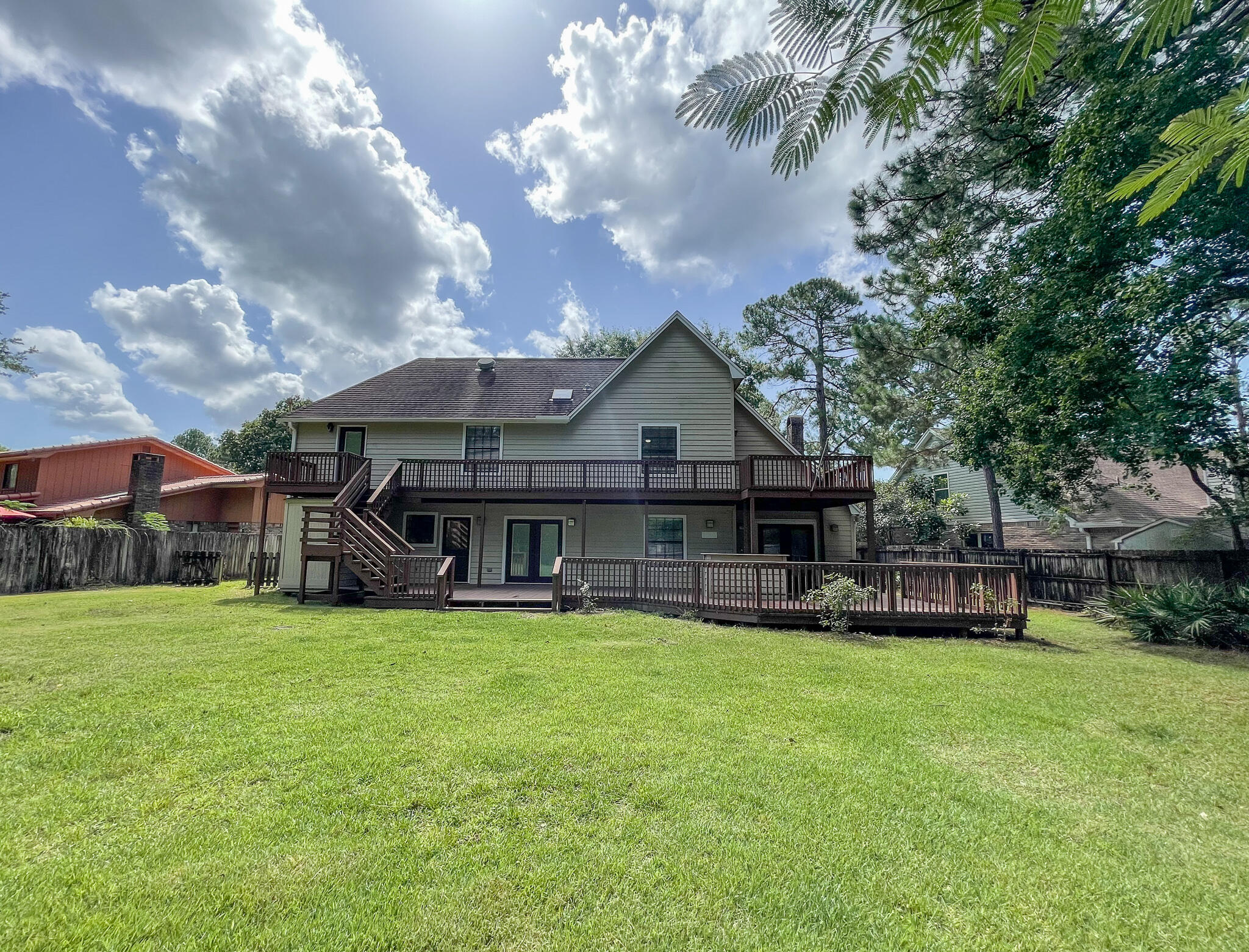 ST ANDREWS EAST BLUEWATER BAY - Residential